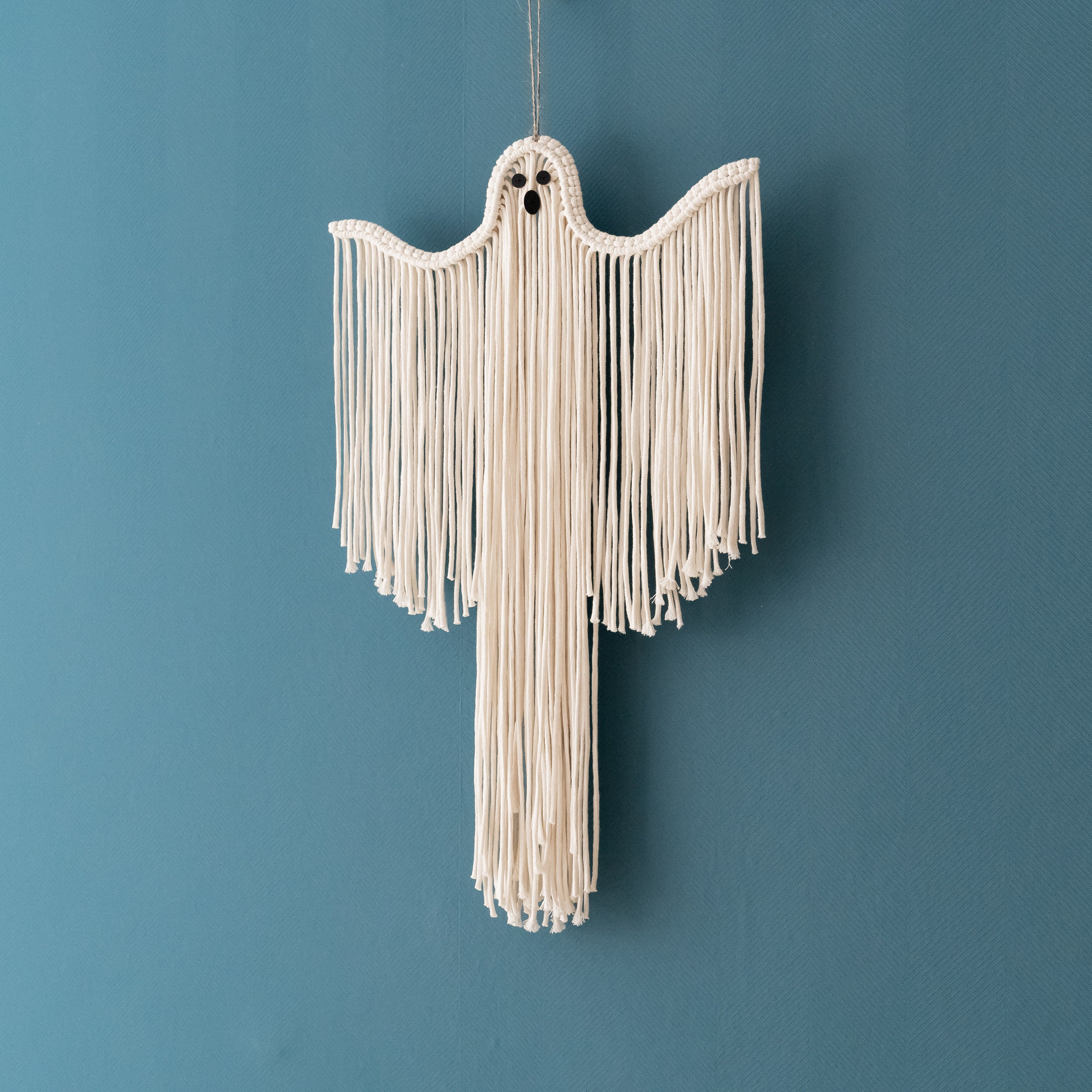 Macrame Ghost Halloween Decor – Cotton Spooky Wall Hanging V20