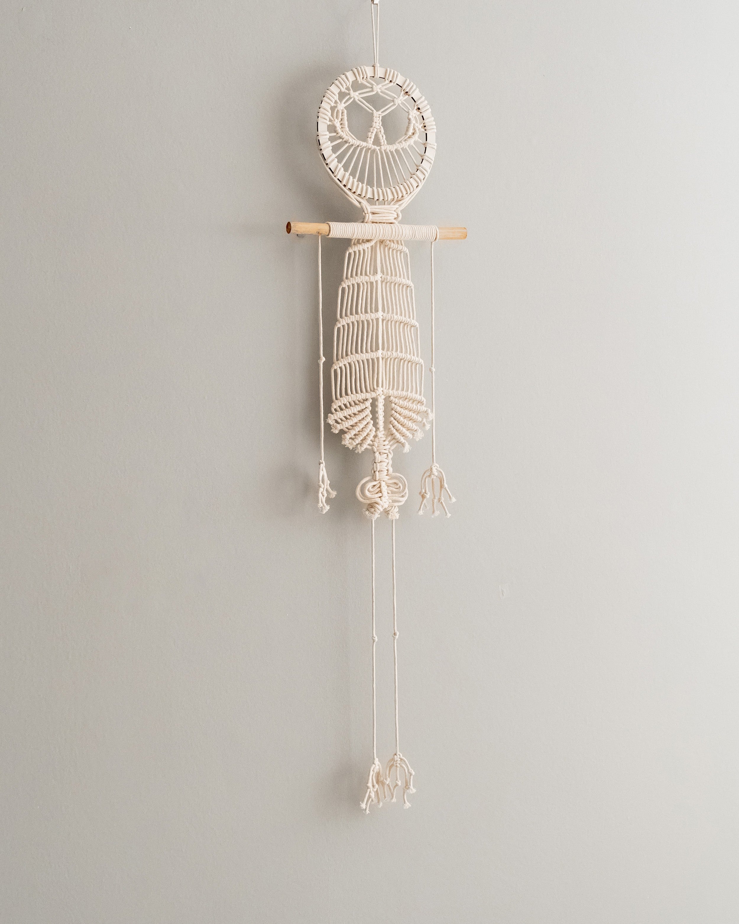 Macrame Skeleton Halloween Decor – Cotton Spooky Wall Hanging W94