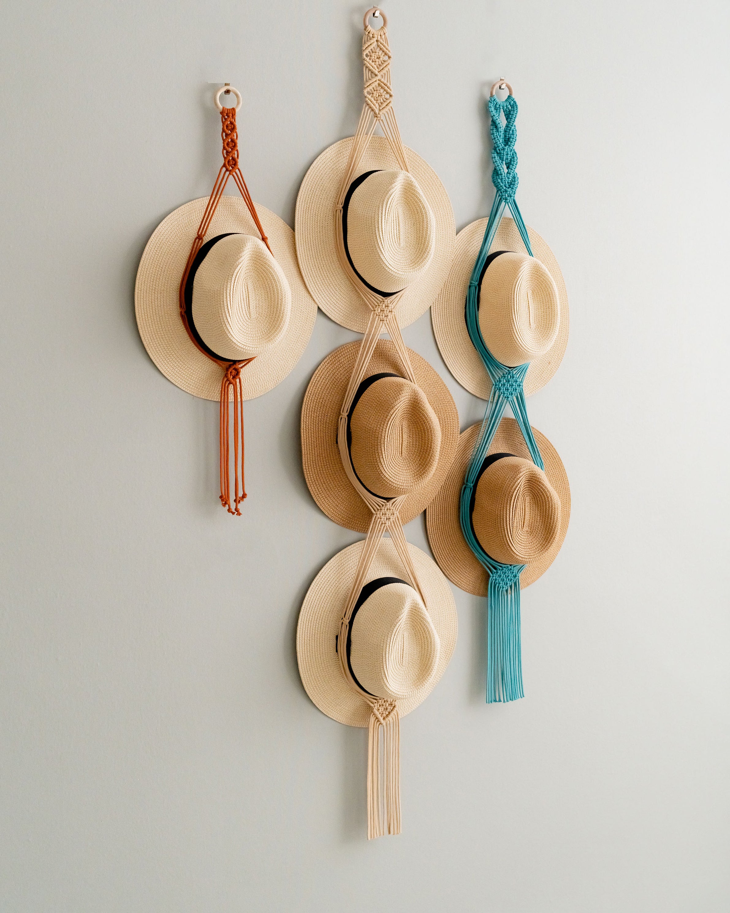 Macrame Hat Hanger – Boho Wall Organizer for Hats H01
