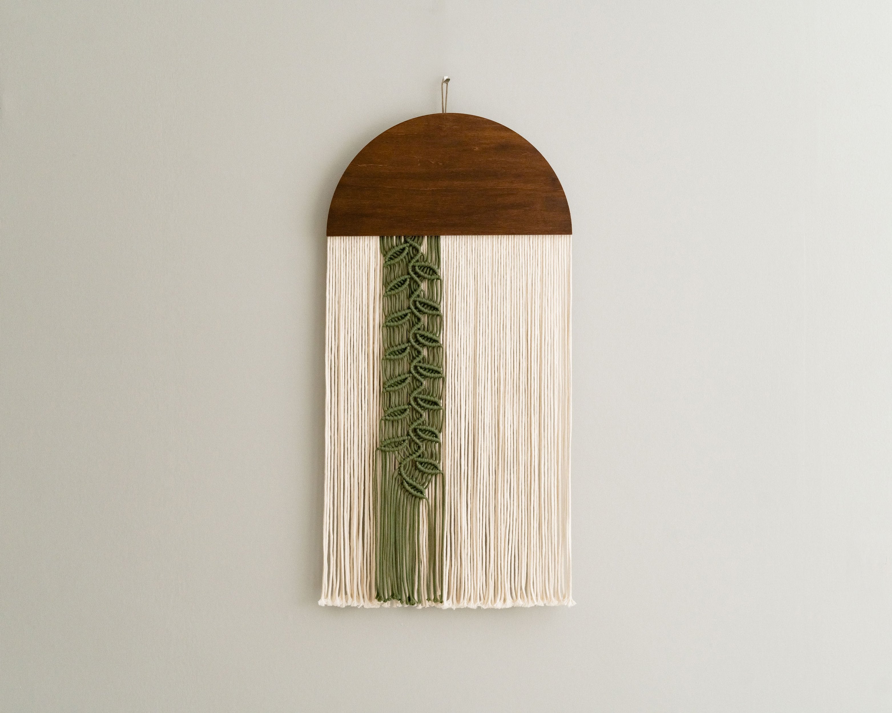 Botanical Macrame Wall Hanging - Round Jellyfish with Leaf Cord V48
