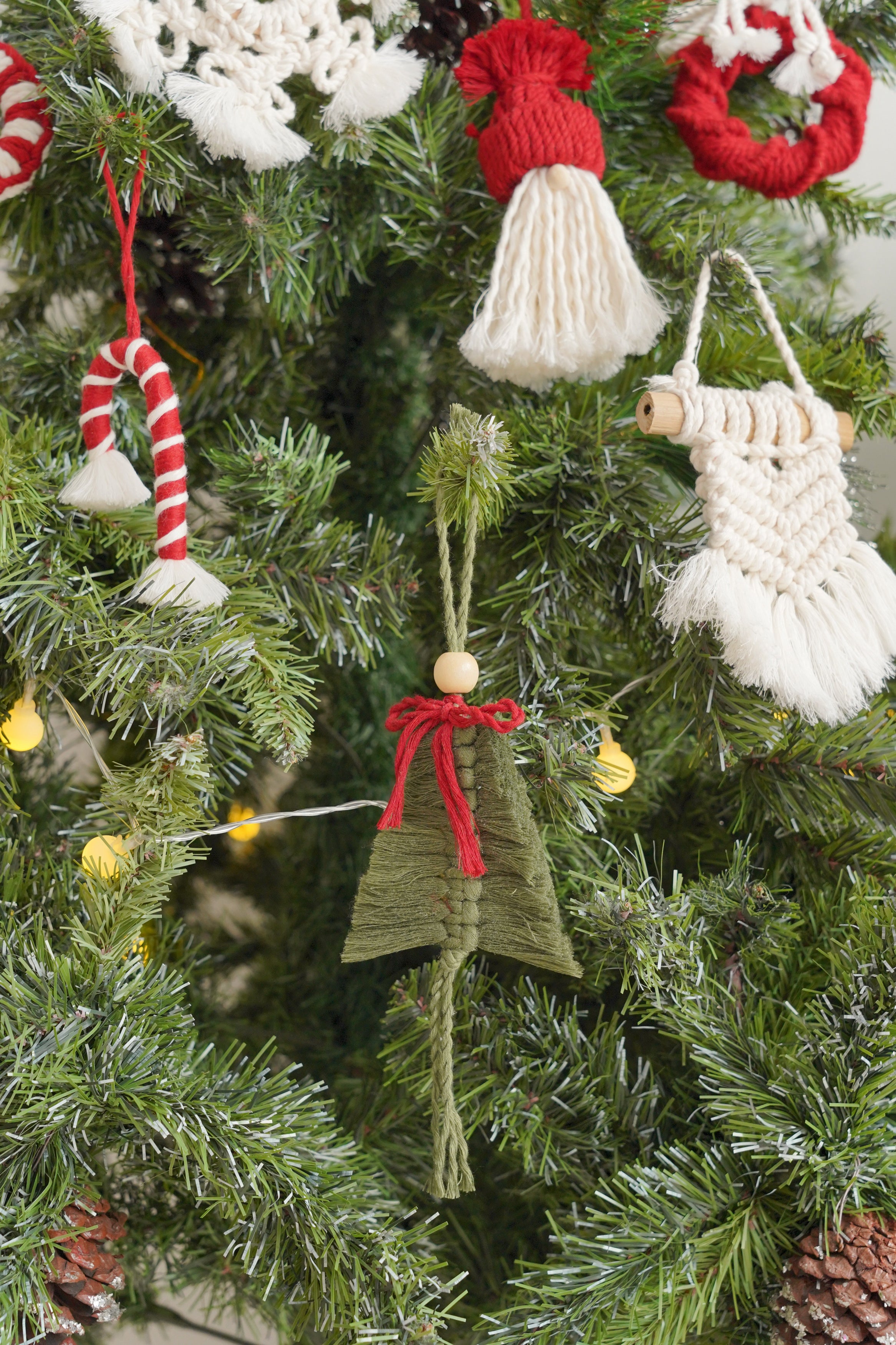 Christmas Craft Kit – Macrame Ornaments DIY Kit with Cotton Cord K26