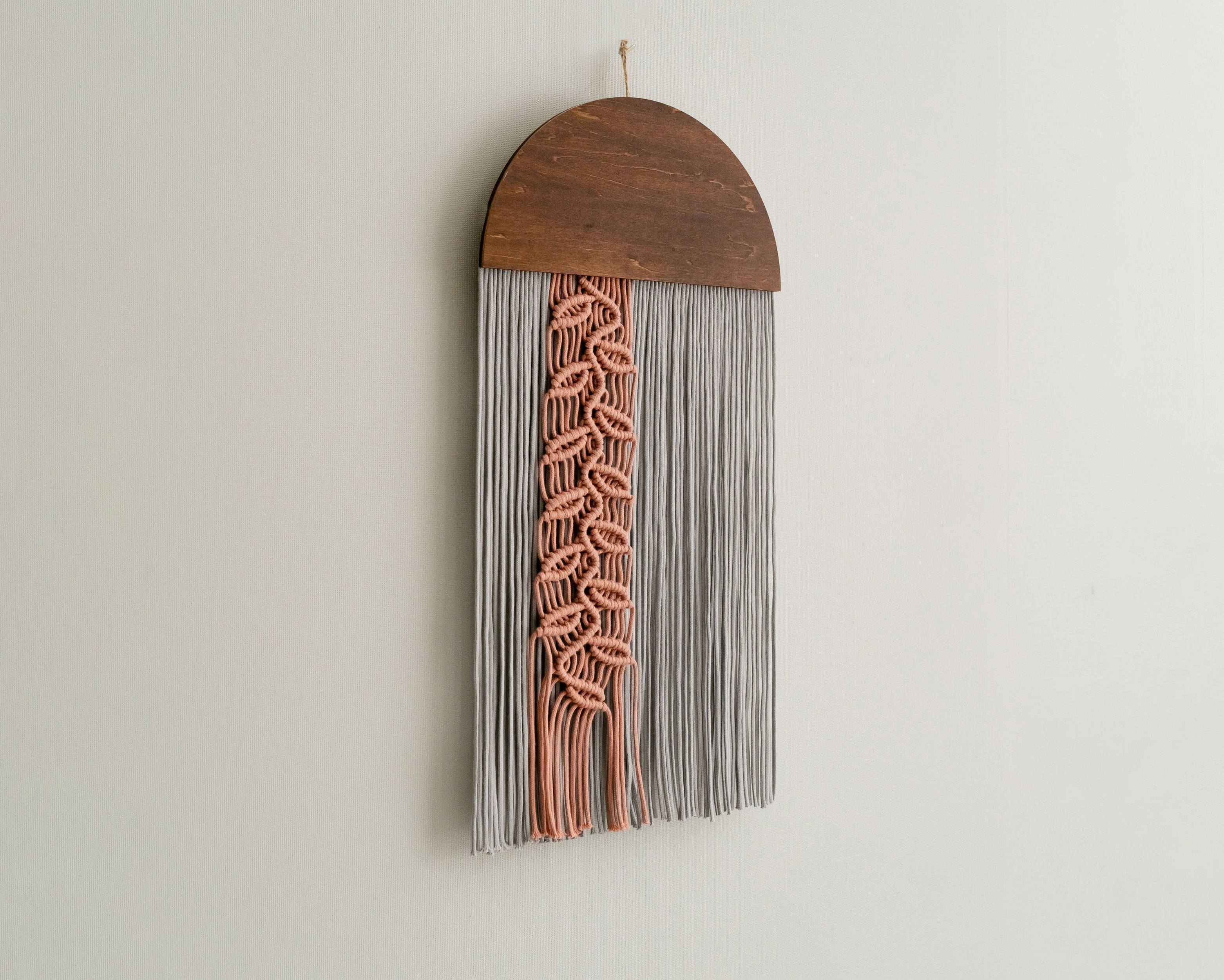 Botanical Macrame Wall Hanging - Round Jellyfish with Leaf Cord V48