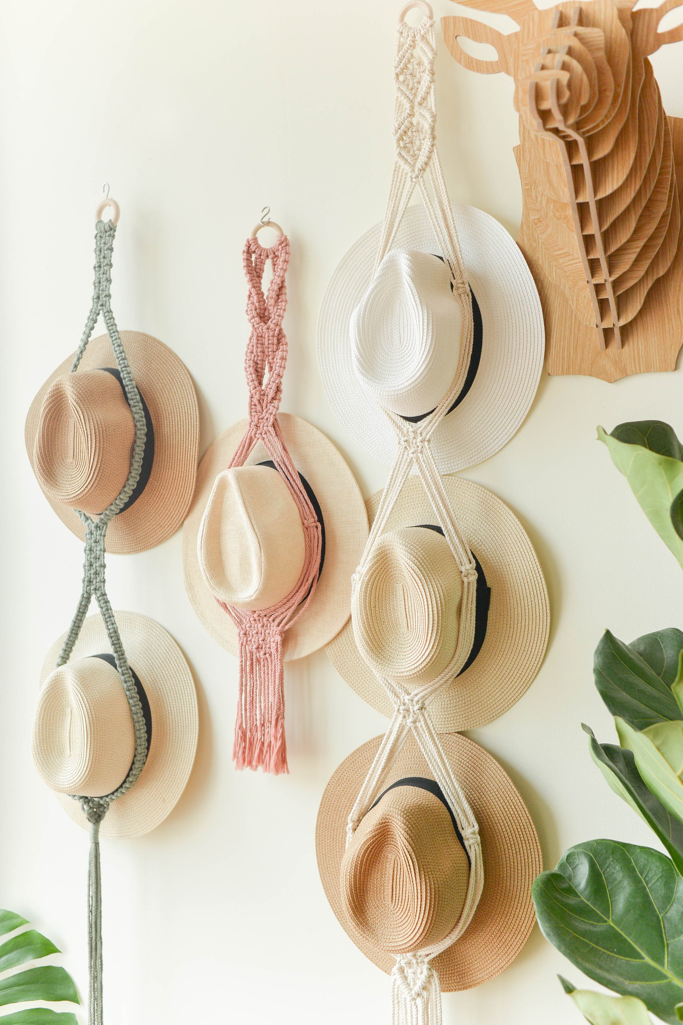 Macrame Hat Hanger – Boho Wall Organizer for Hats H01