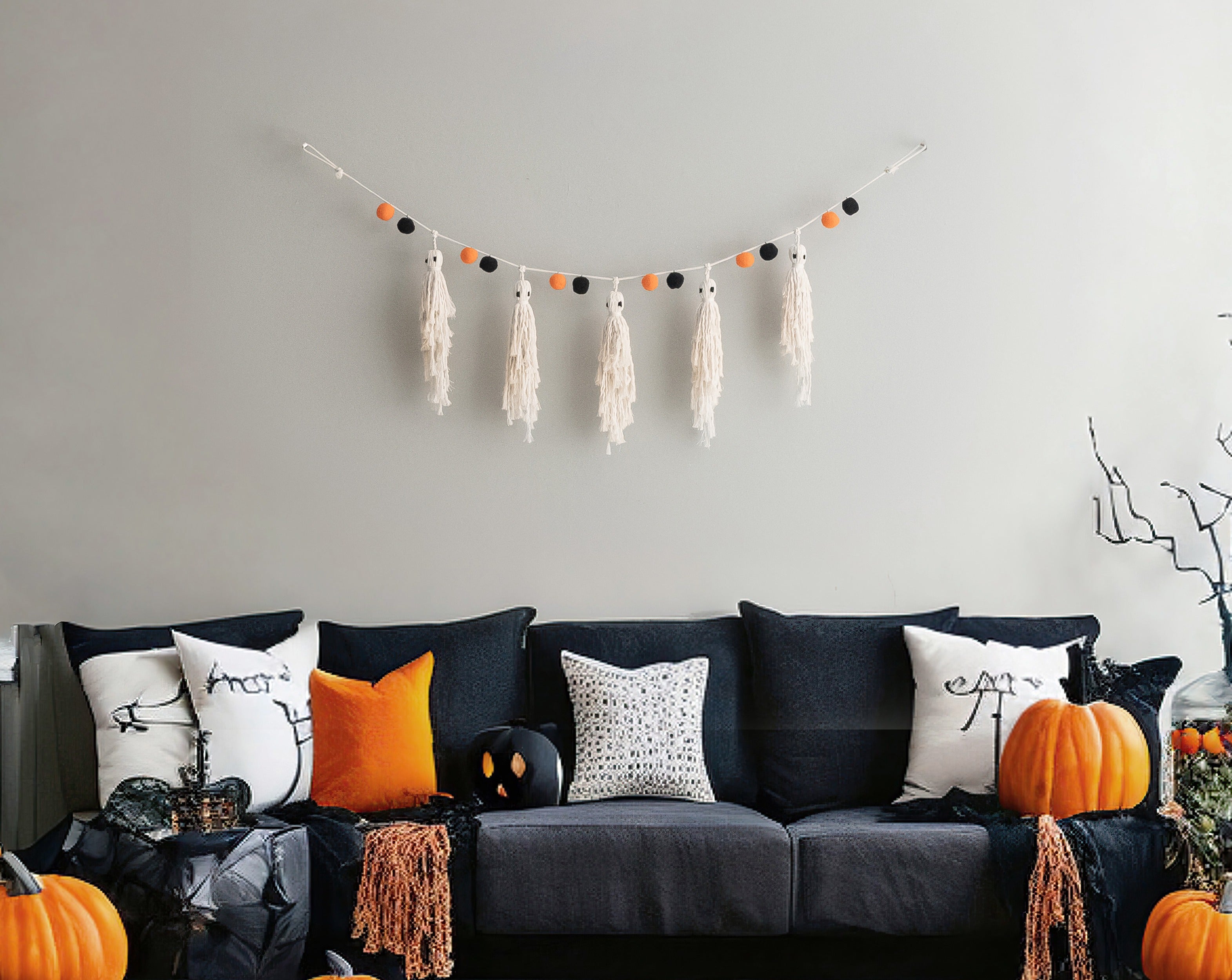 Macrame Ghost Garland – Cotton Halloween Wall Hanging Decor V76