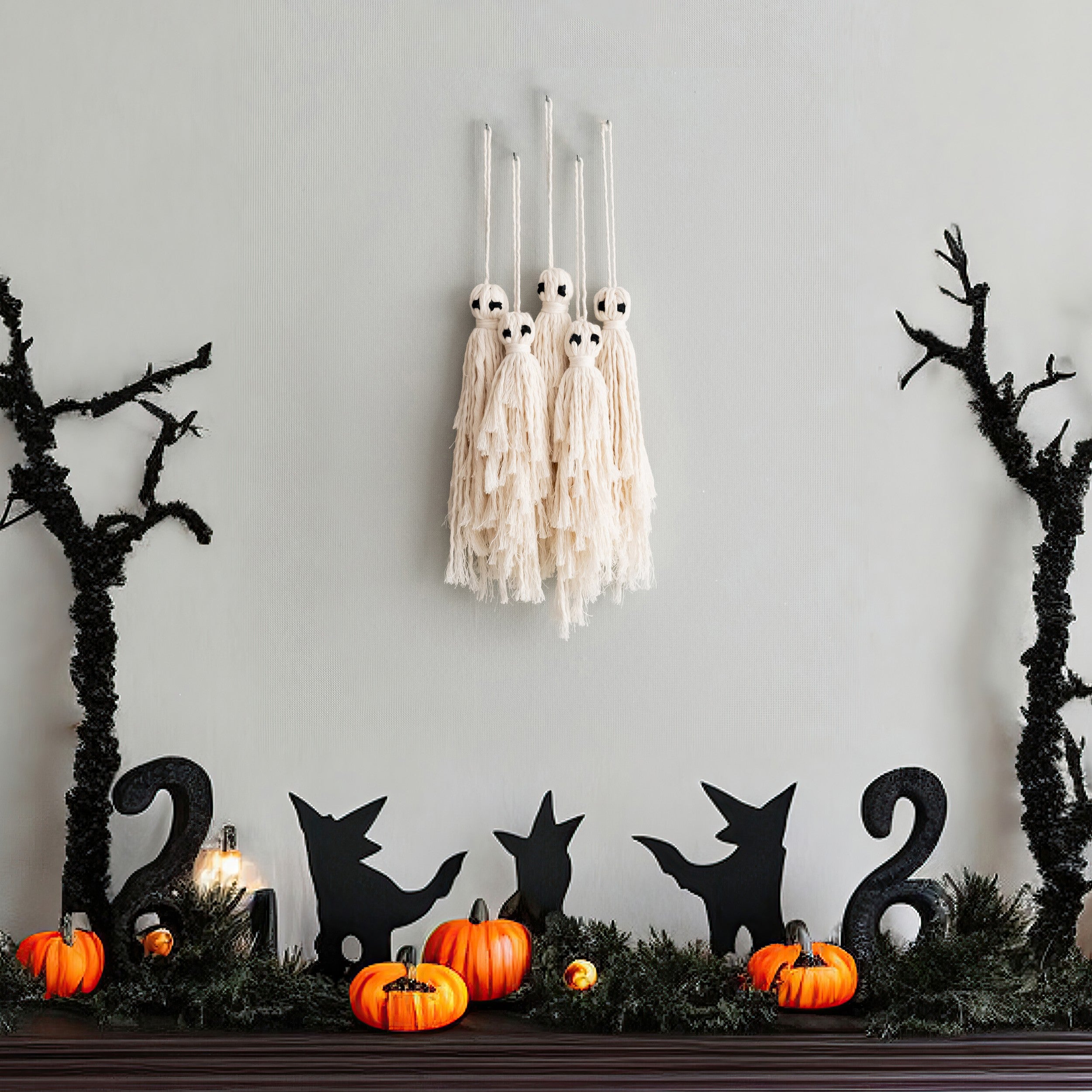 Rustic Halloween Decor – Macrame Ghost Wall Hanging with Cotton Cord V82