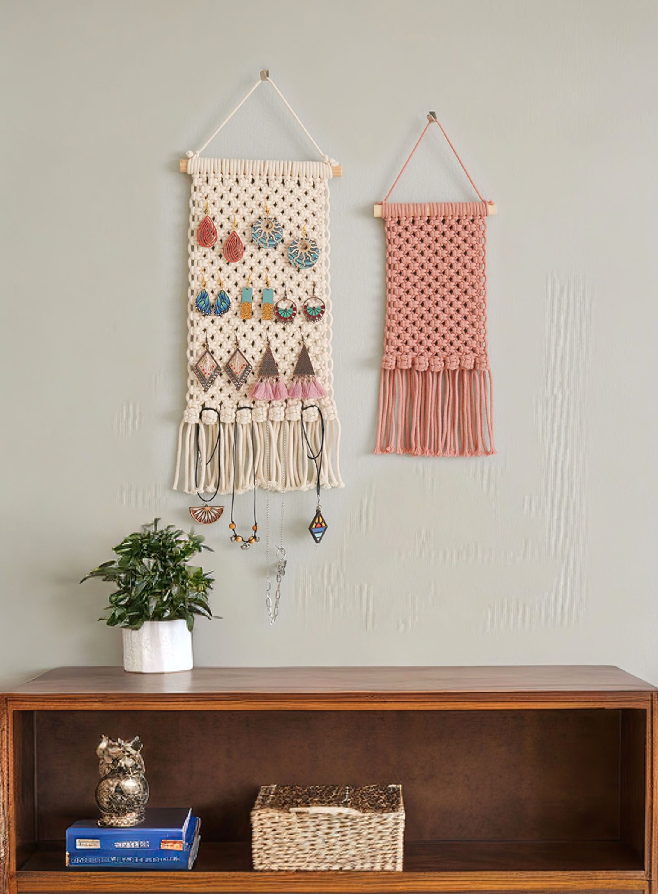 Macrame Earring Holder – Boho Jewelry Organizer Wall Hanging H83