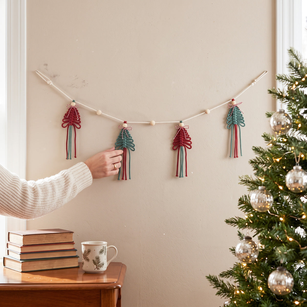 Macrame Christmas Tree Wall Hanging Garland for Mantel Decor X72