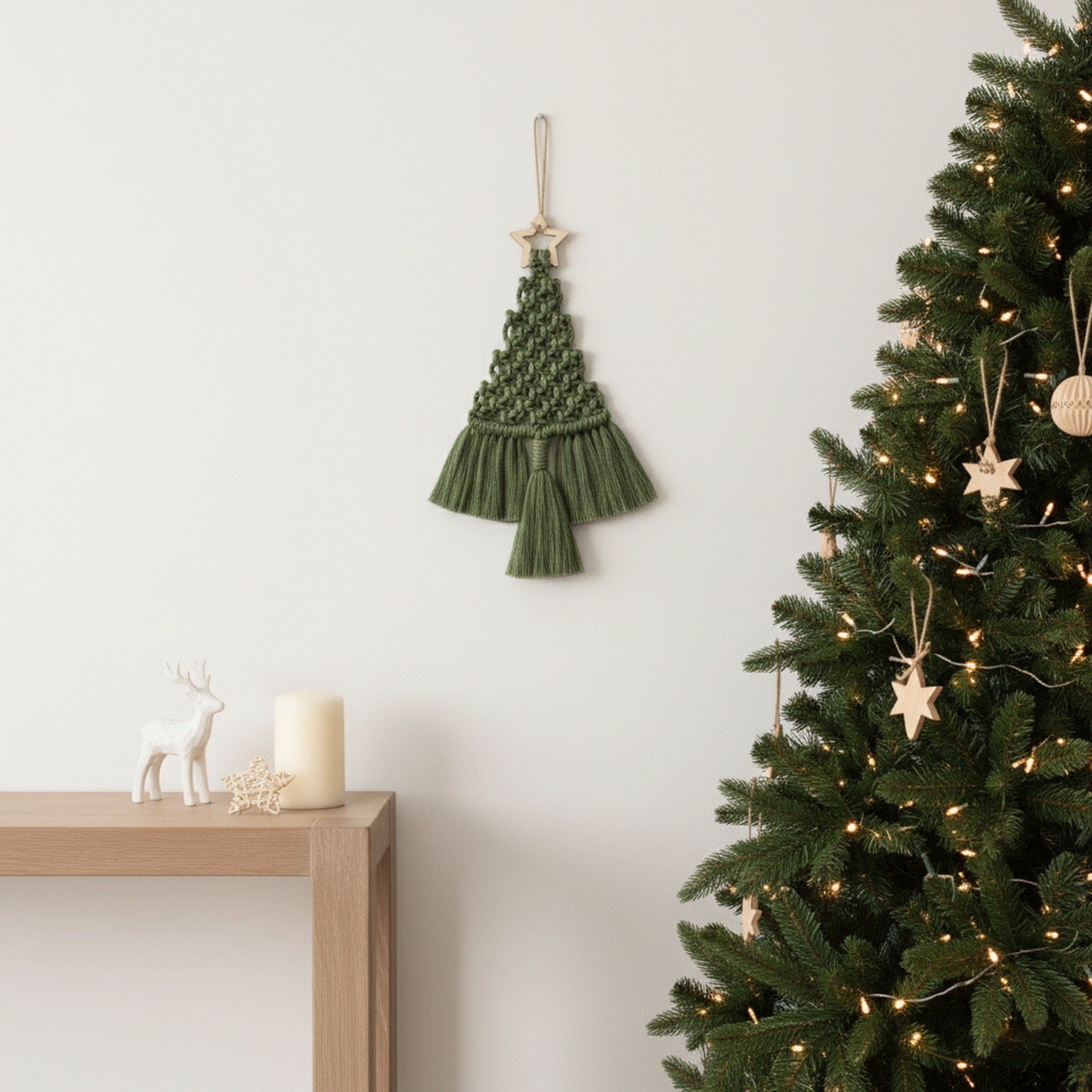 Macrame Christmas Tree Pattern for Easy Beginner DIY Crafts P19