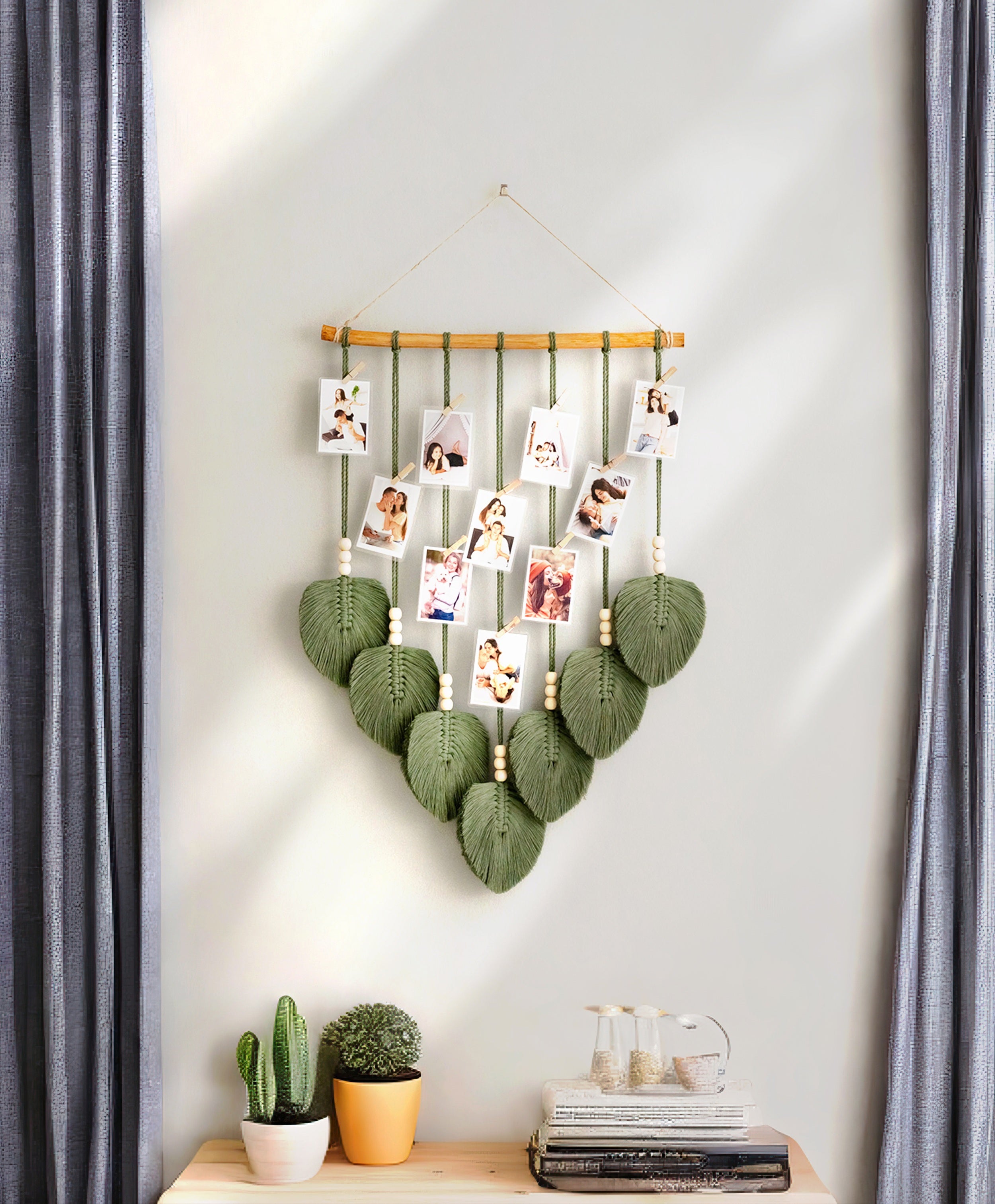 Boho Macrame Photo Display Hanger for Wall Décor H02
