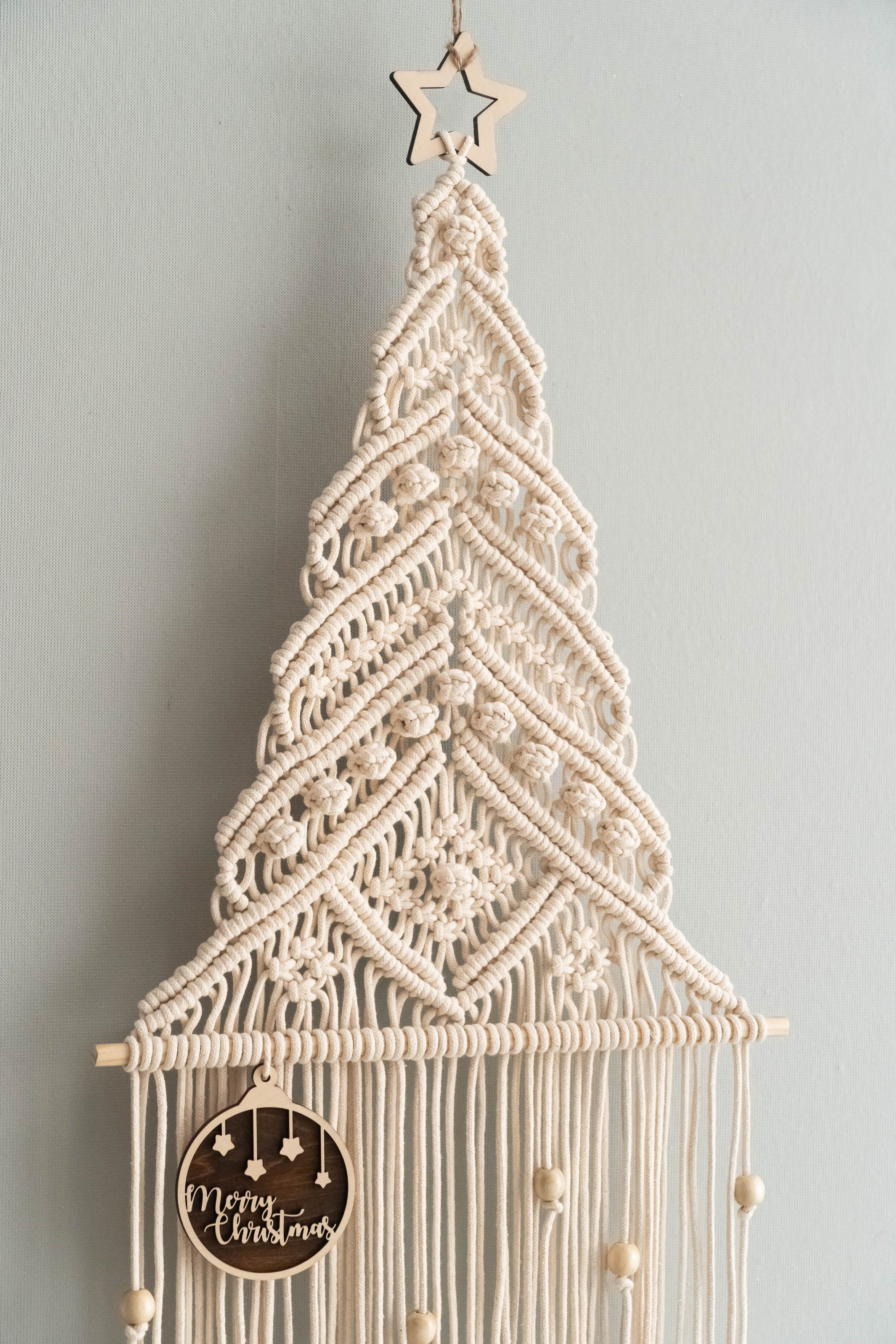 Macrame Christmas Tree Pattern for DIY Holiday Decor and Crafts P57