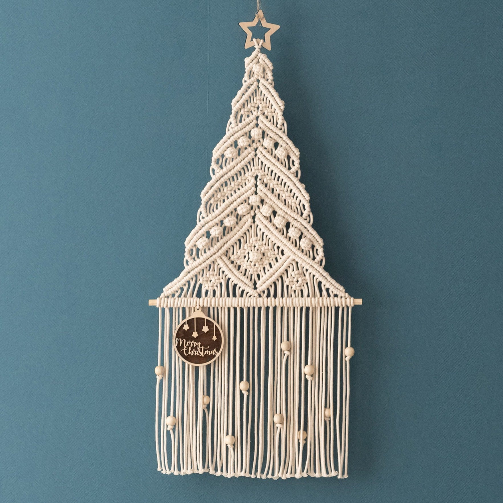Macrame Christmas Tree Wall Hanging for Handmade Christmas Decor X47