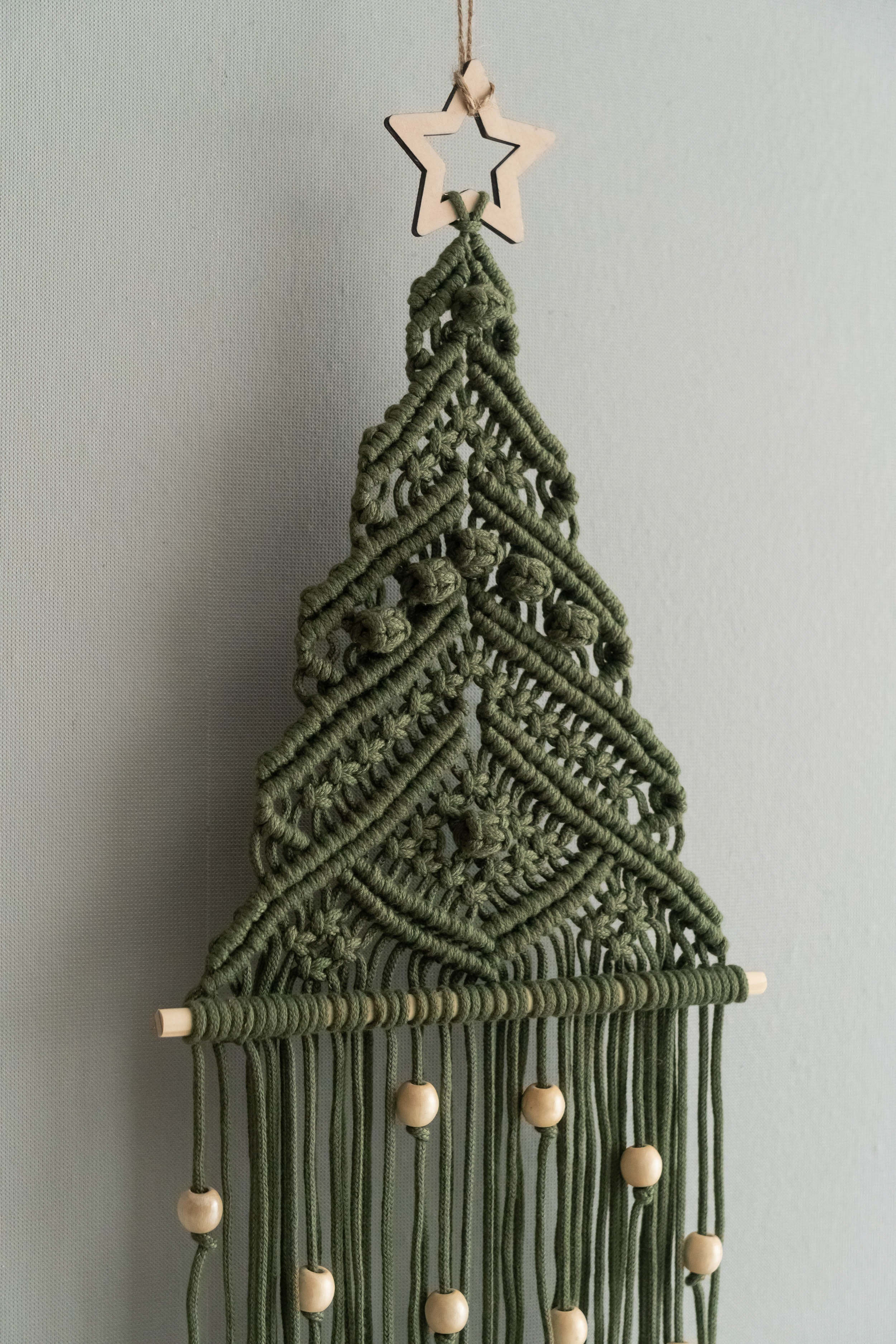 Macrame Christmas Tree DIY Kit for Boho Holiday Wall Decoration