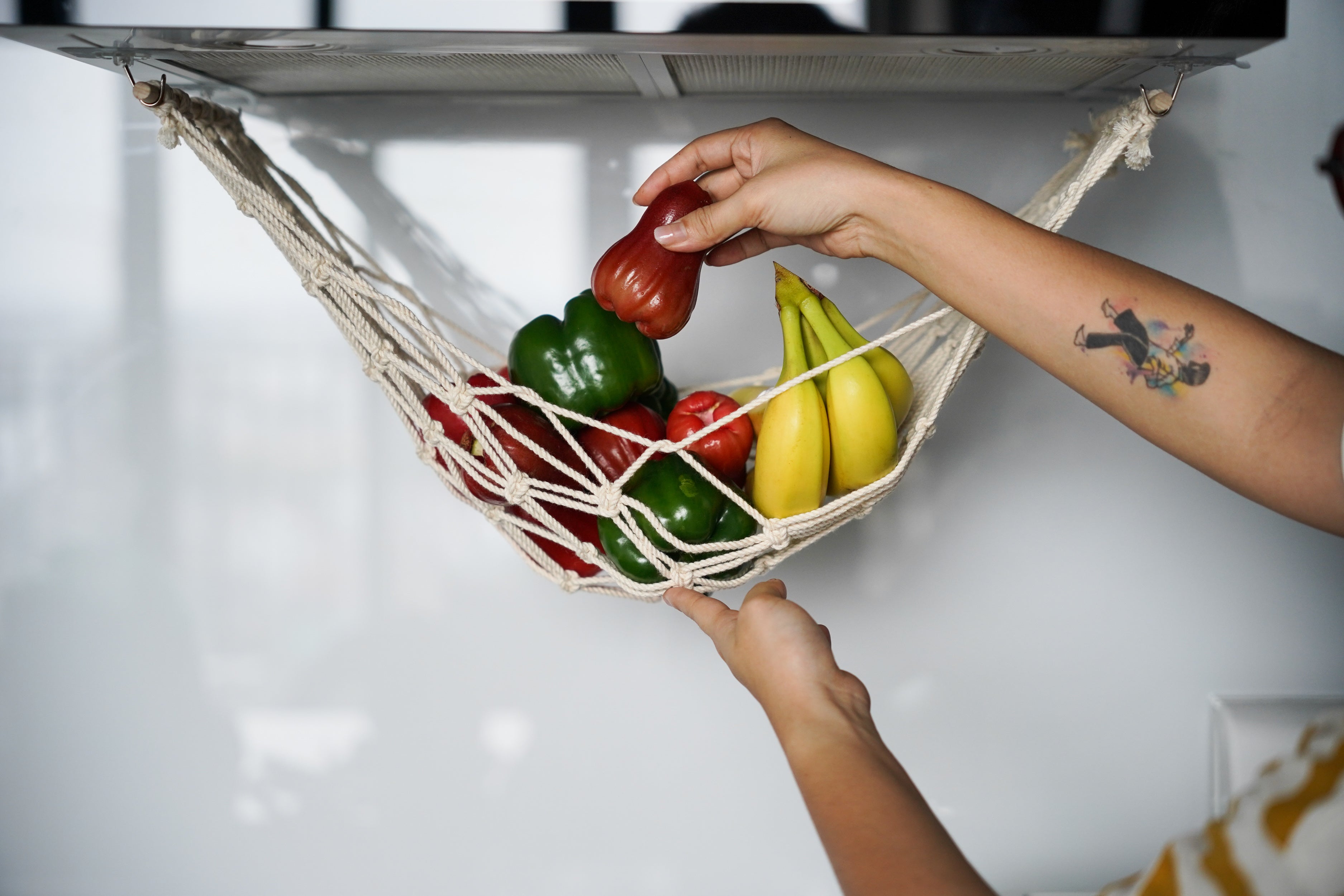 Macrame Fruit Hammock Holder macrame cord for Hanging Fruit Storage and Boho Kitchen Decor H06