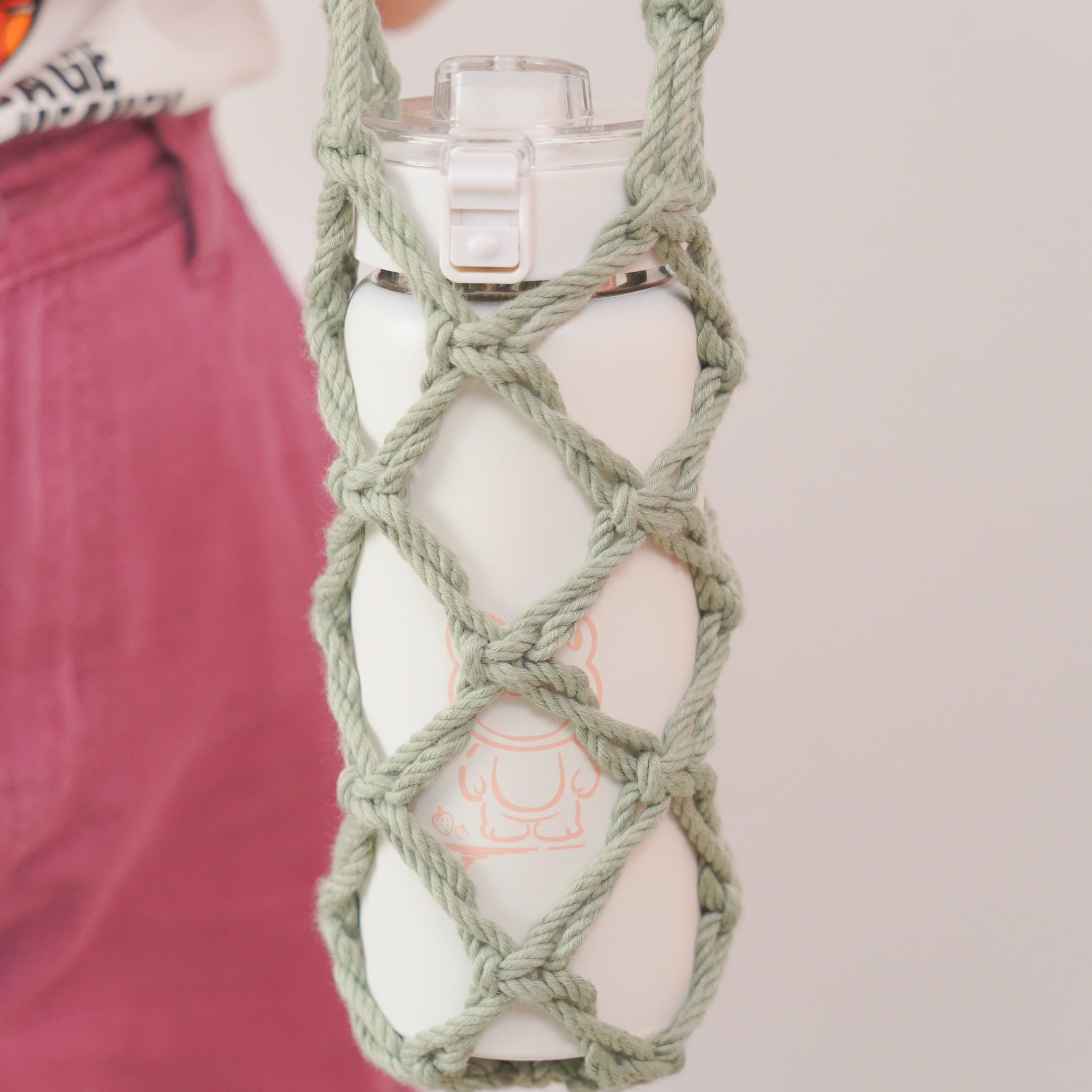 Macrame Bottle Holder Pattern for Bottle Sling and Daily Carry P32