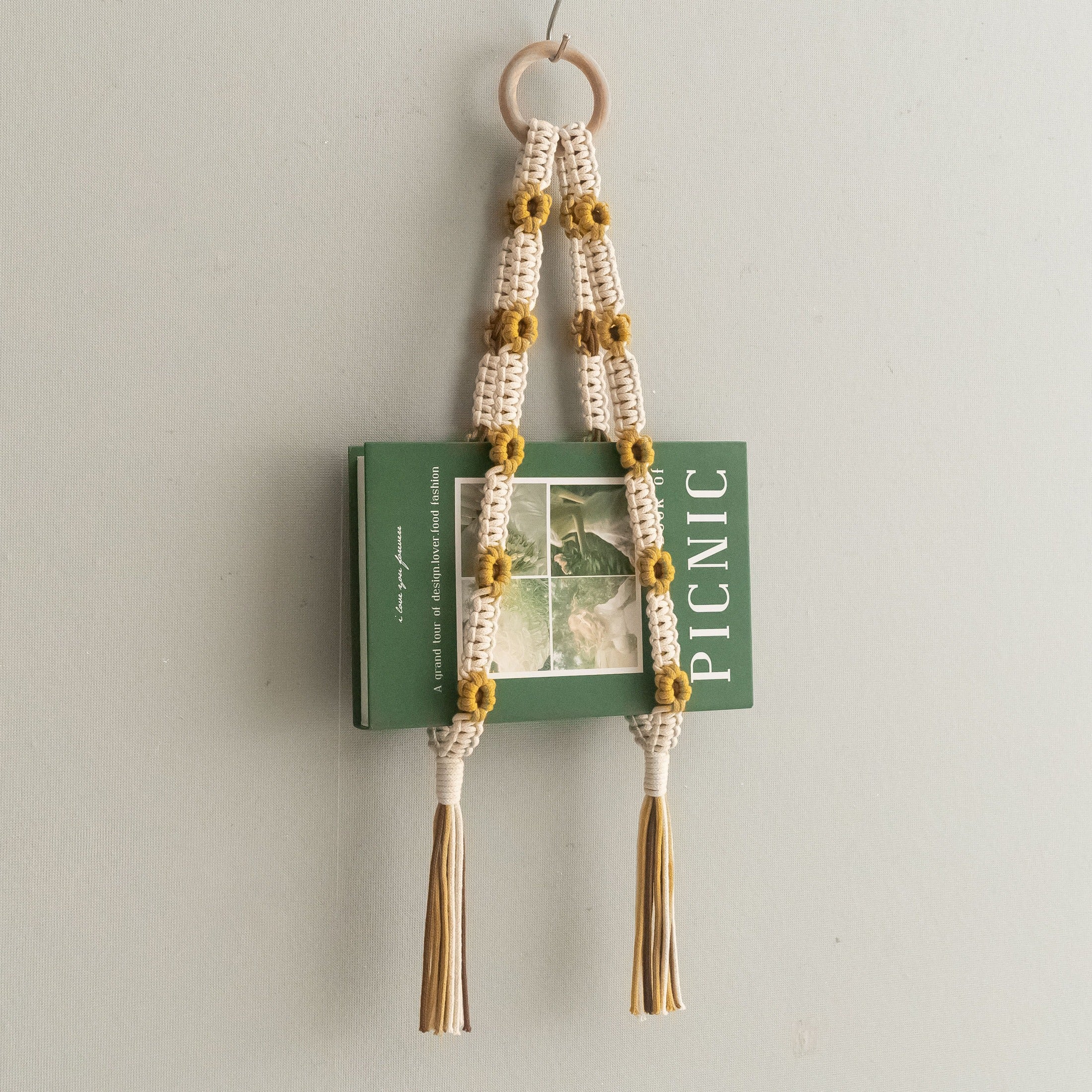 Macrame Book Holder Wall Hanger for Wall Storage Decor Organizer T15