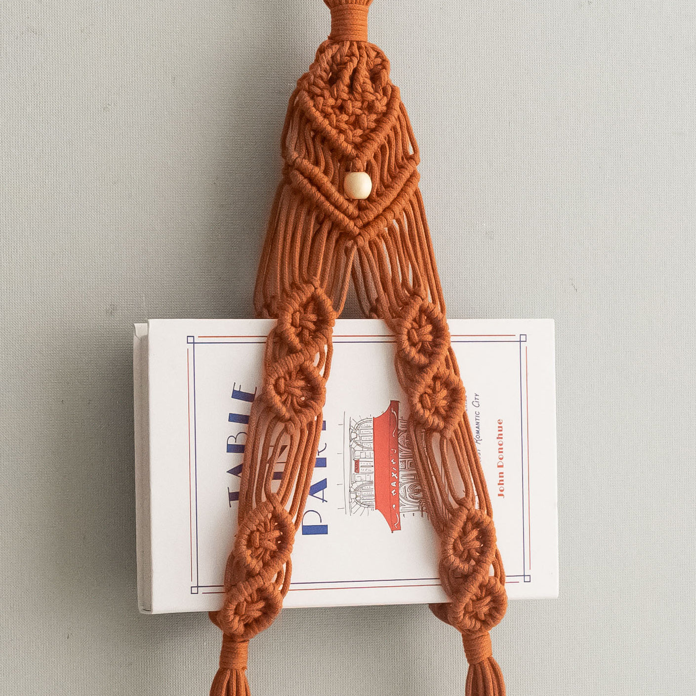 Macrame Book Holder Wall Hanger for Wall Organizer Decor T17