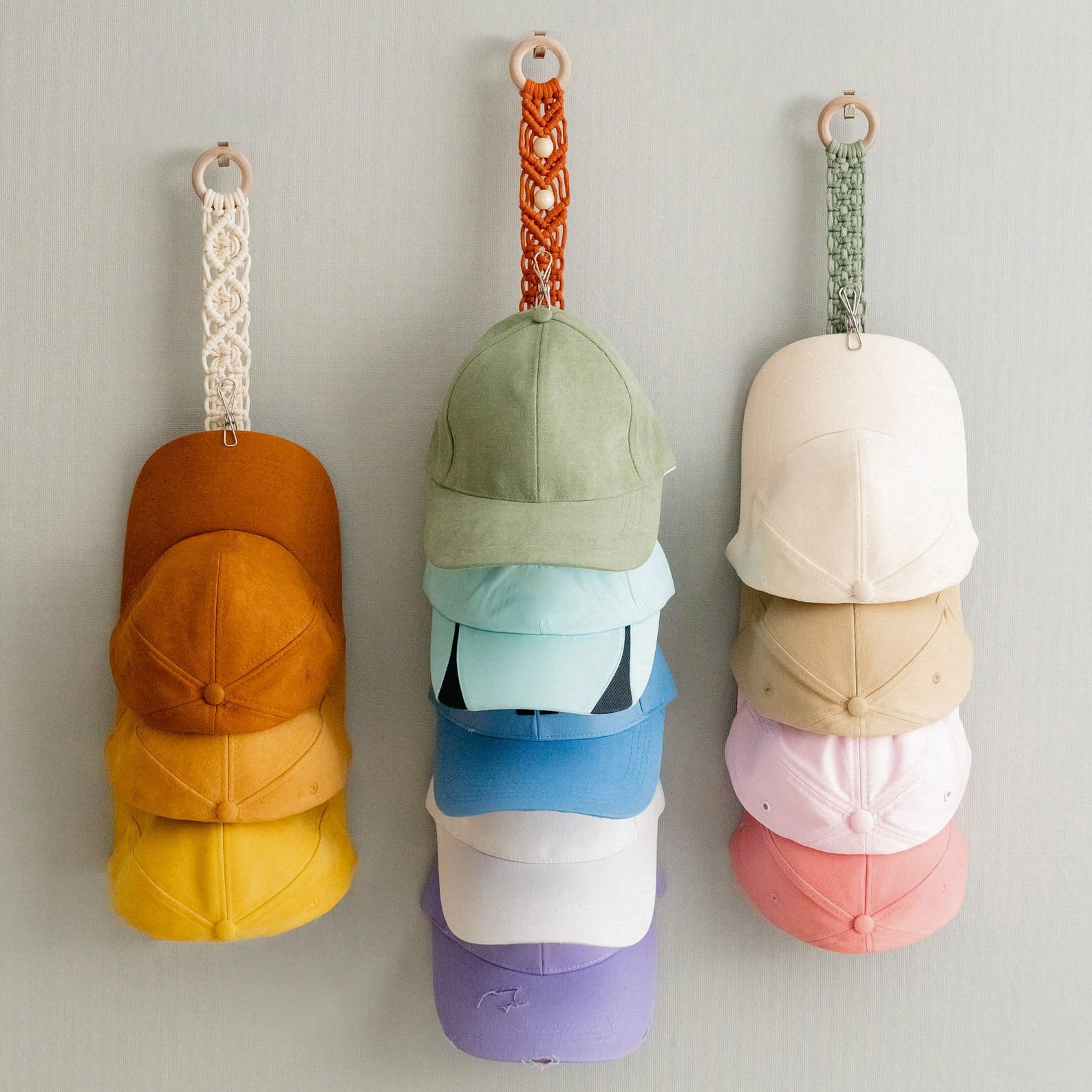 Macrame Baseball Cap Holder – Wall Hanging Hat Organizer H38