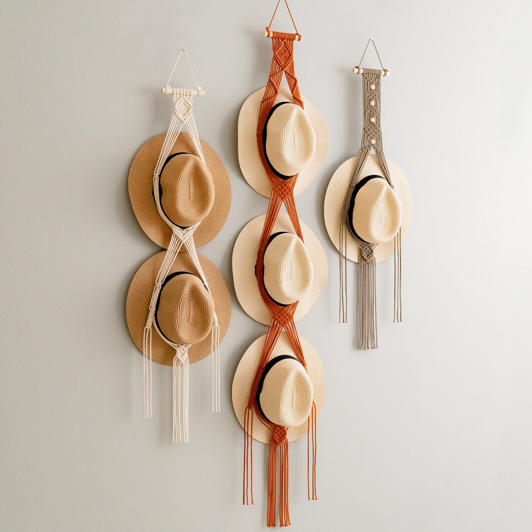 Macrame Hat Hanger – Boho Wall Organizer for Hats & Accessories I45