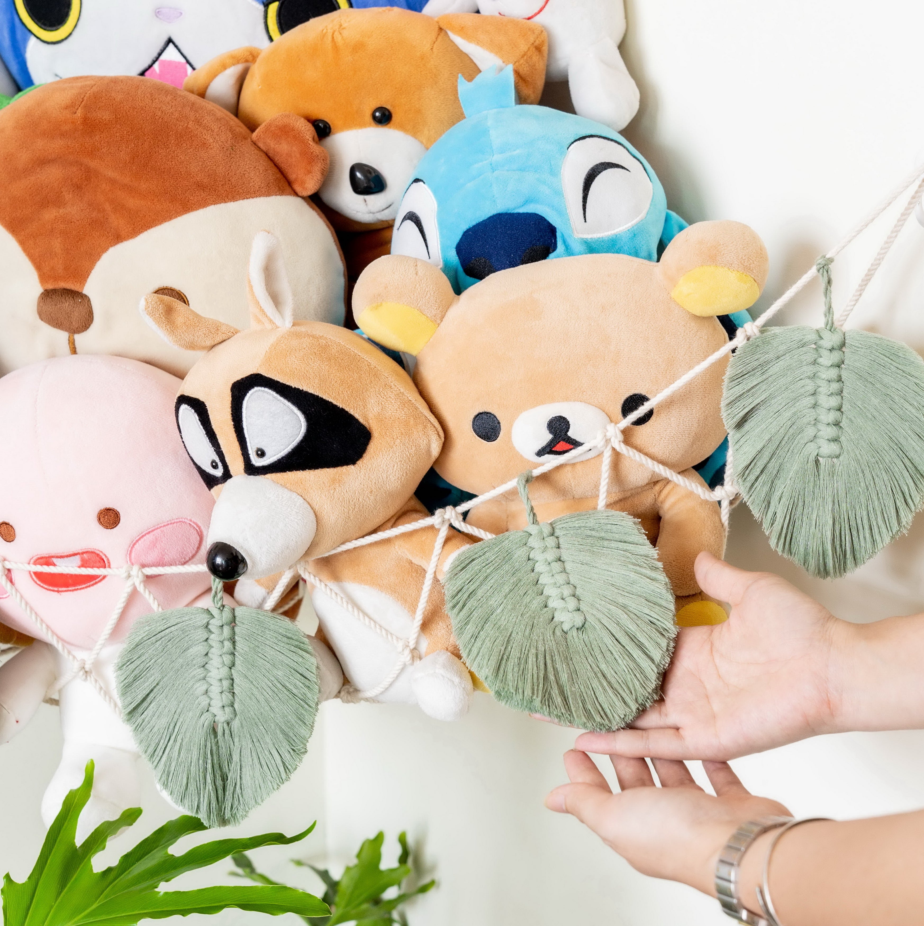 Macrame Leaves Toy Storage Hammock for Nursery Wall Storage H23