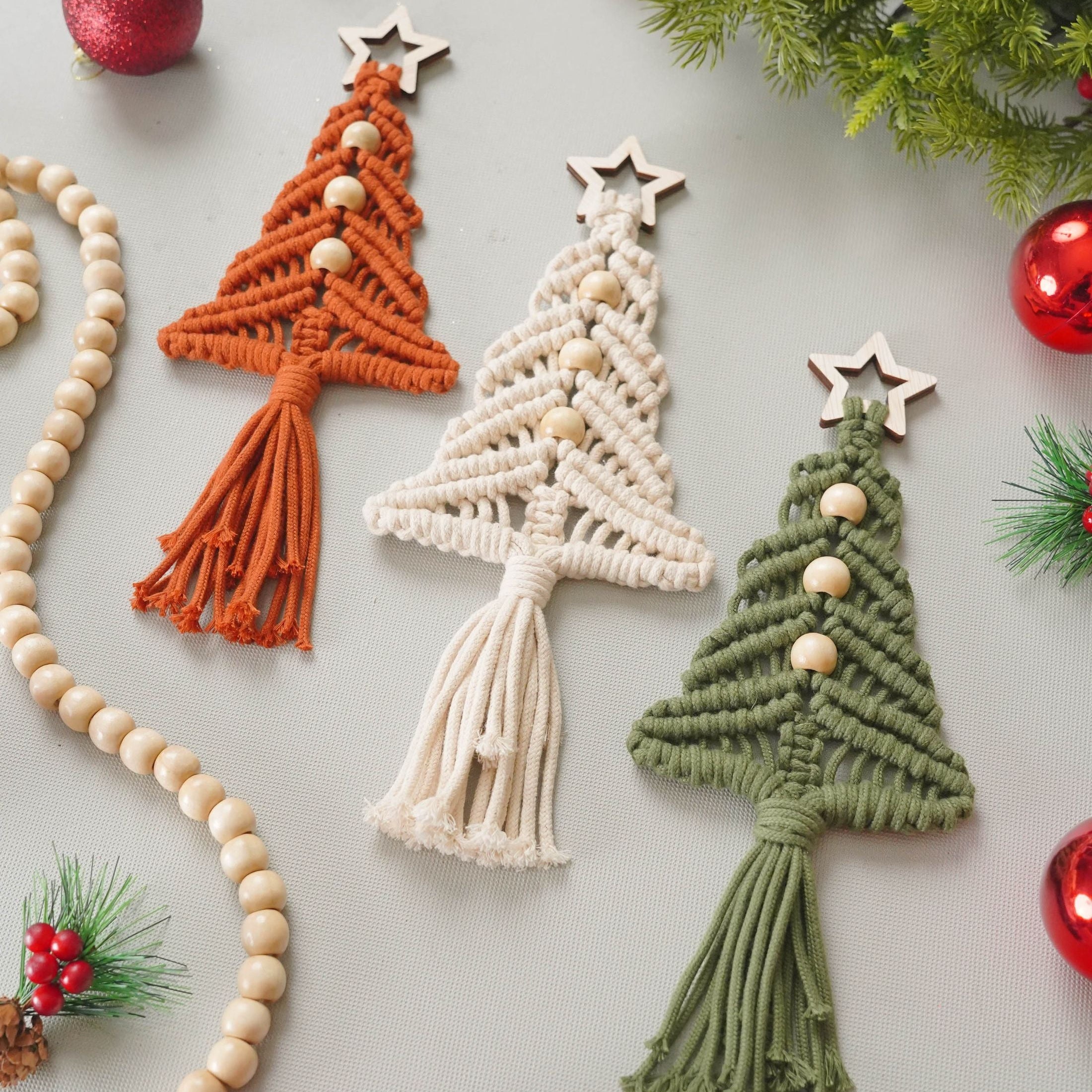 Macrame Christmas Tree Pattern for Handmade Christmas Wall Decor P63