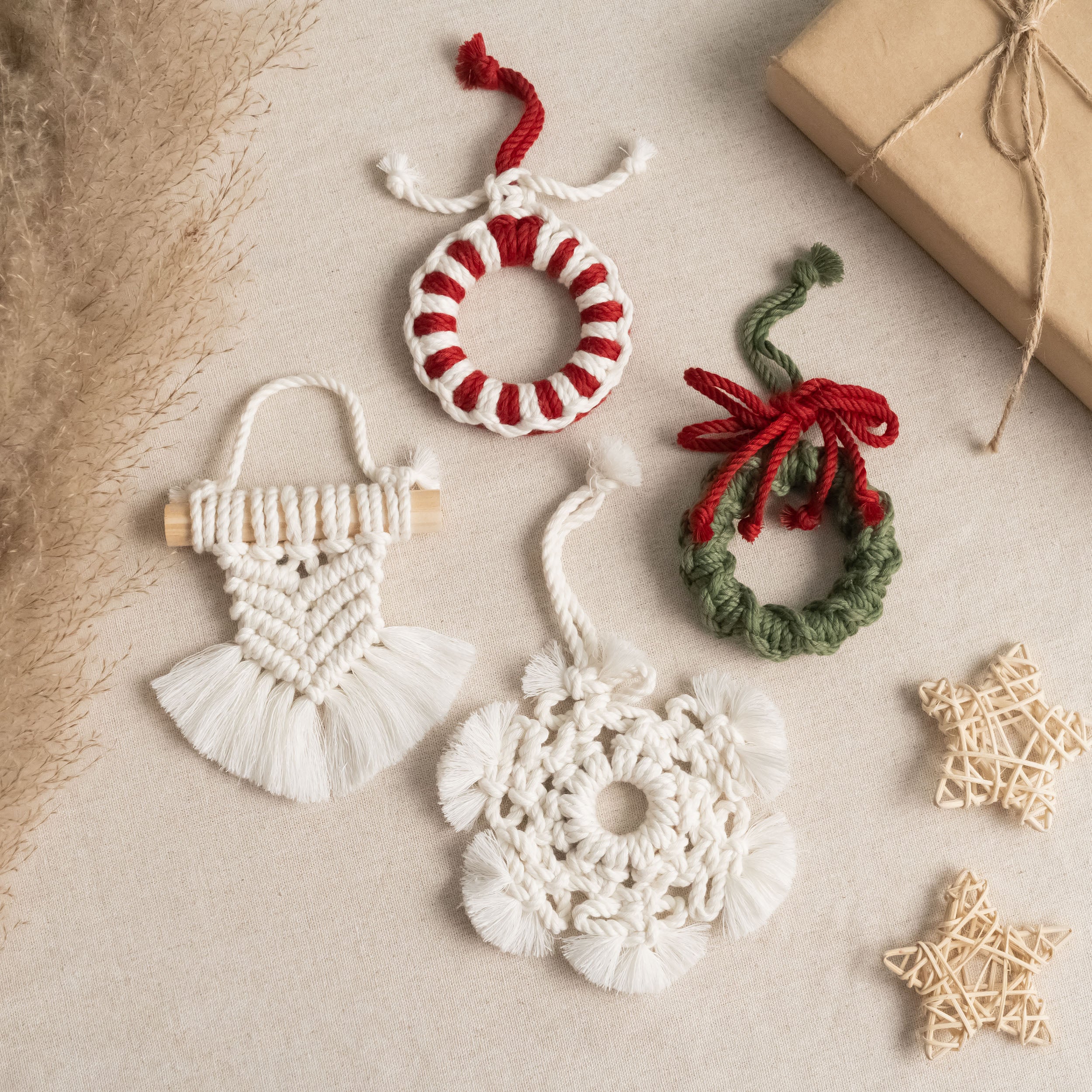 Macrame Christmas Ornaments macrame for Christmas Wall Decor X06