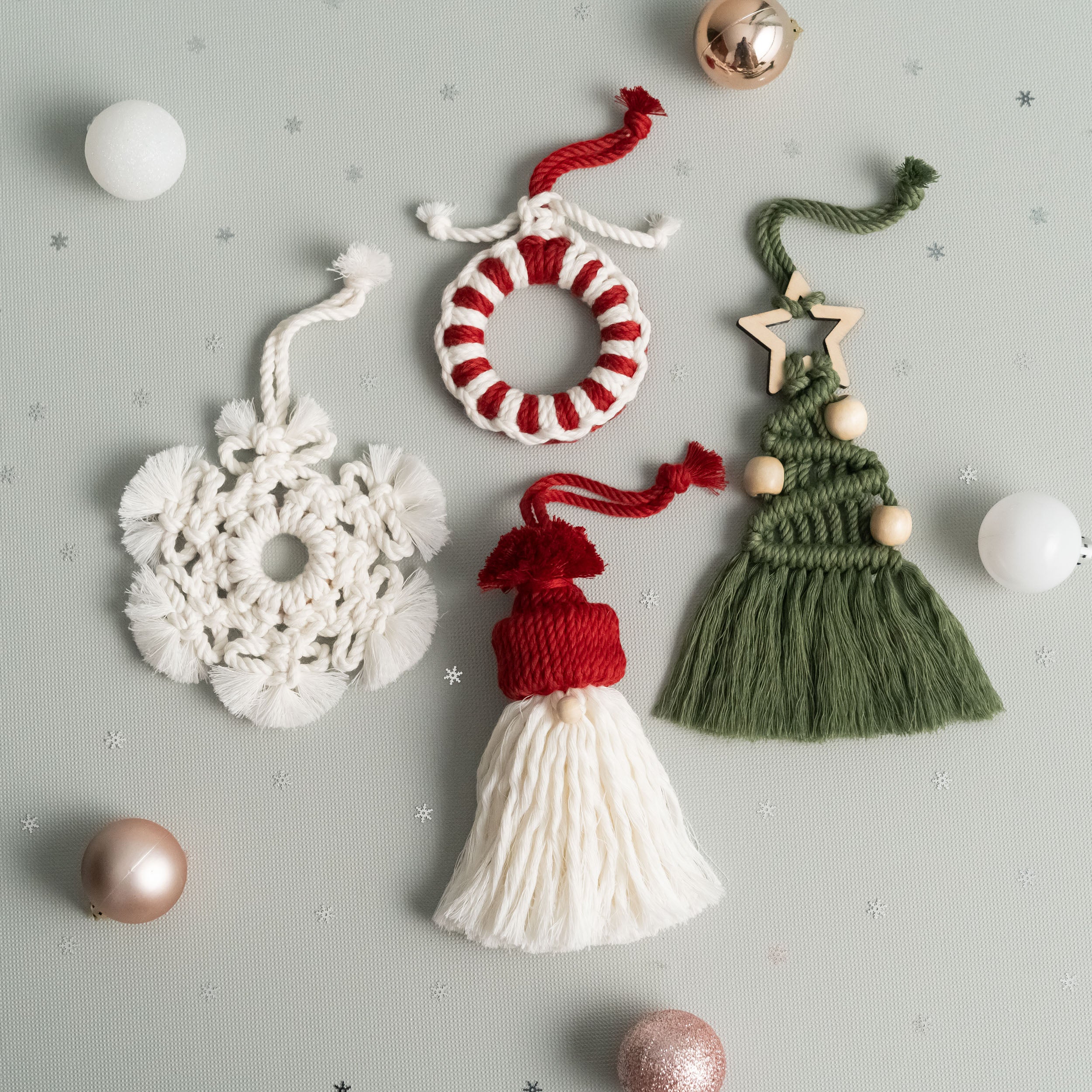 Macrame Christmas Ornaments Set – Boho Holiday Tree Decorations X06