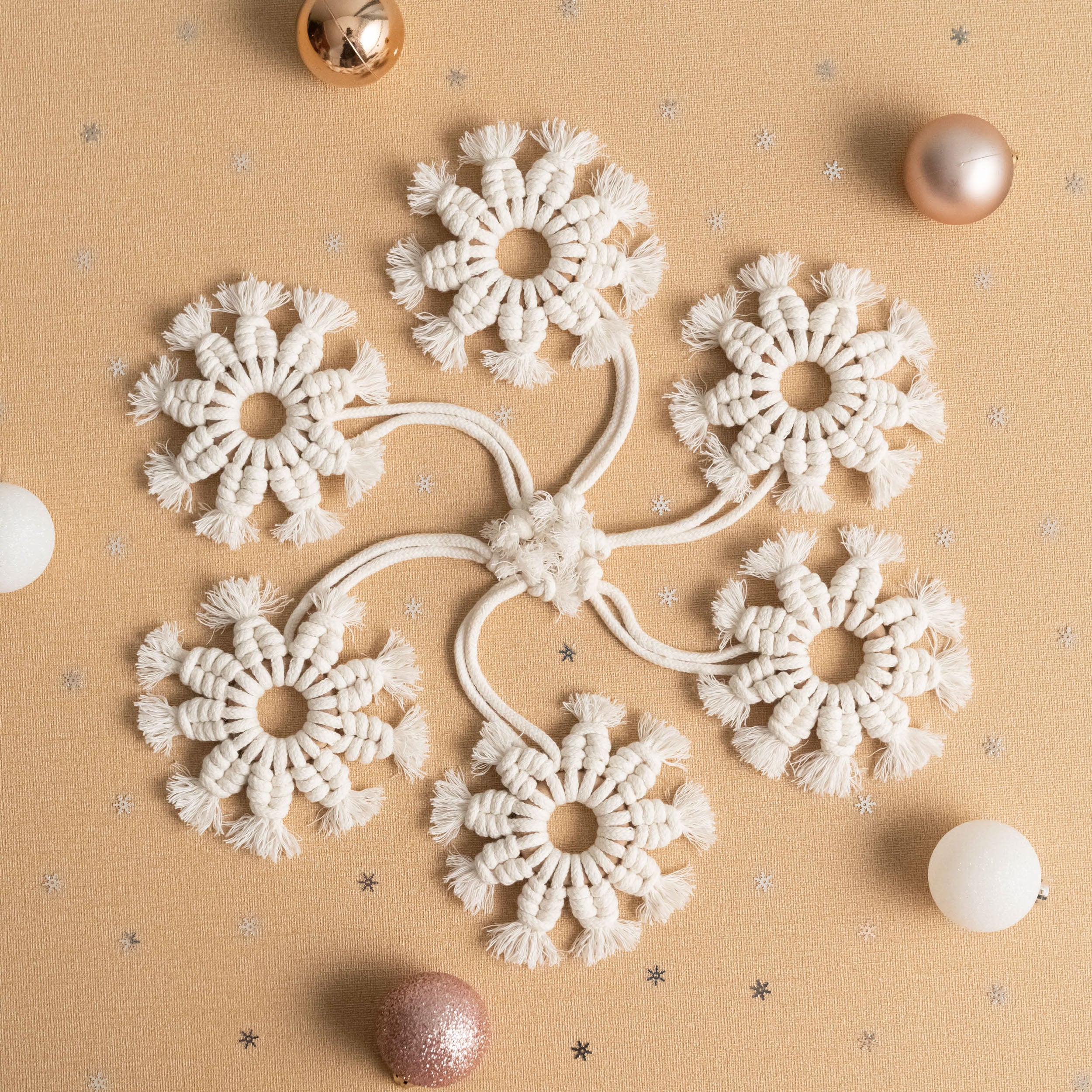 Macrame Snowflakes Ornament Macrame Cord for Christmas Ornaments and Minimalist Decor X66