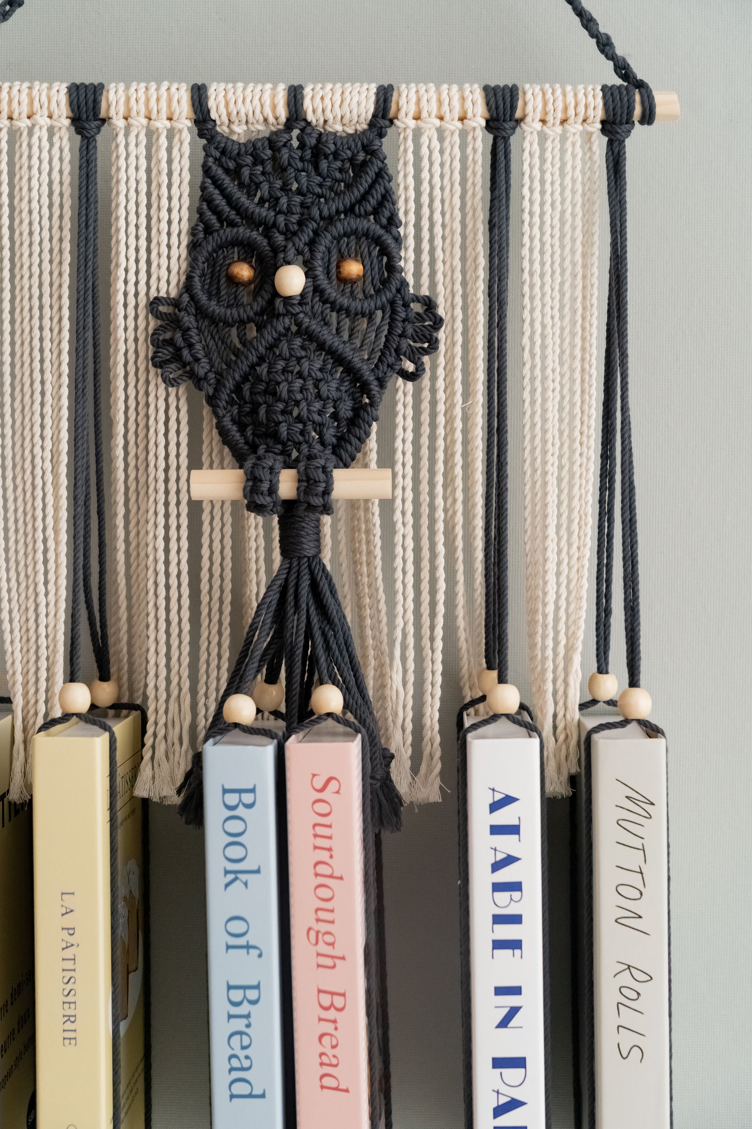 Macrame Owl Book Hanger – Hanging Bookshelf with Owl Design H76