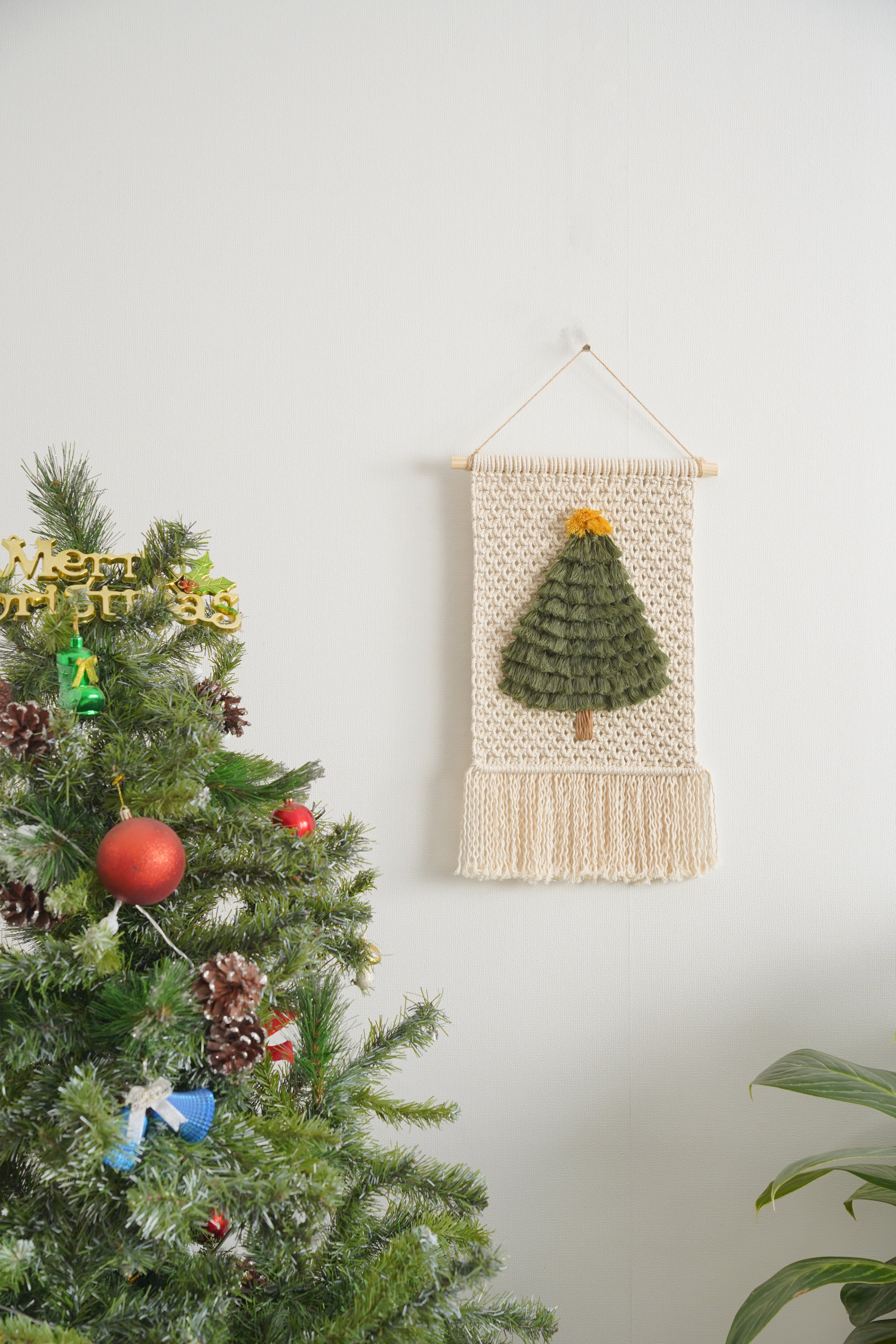 Macrame Christmas Tree Wall Hanging for Boho Christmas Decoration X07