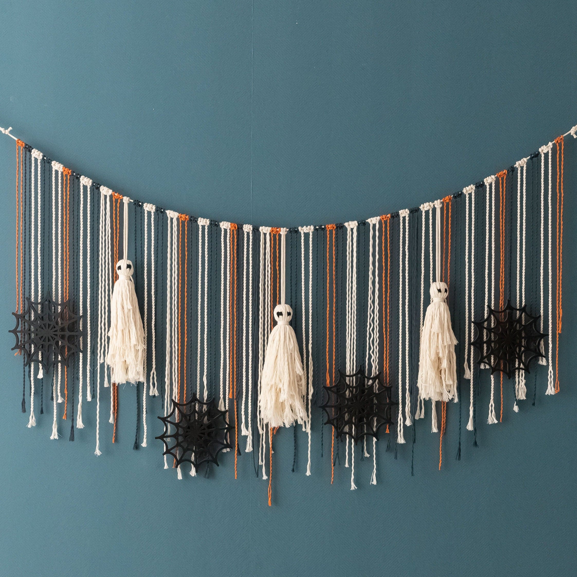 Halloween Macrame Wall Hanging Decor macrame cord for hanging halloween decorations and whimsical halloween decor U14