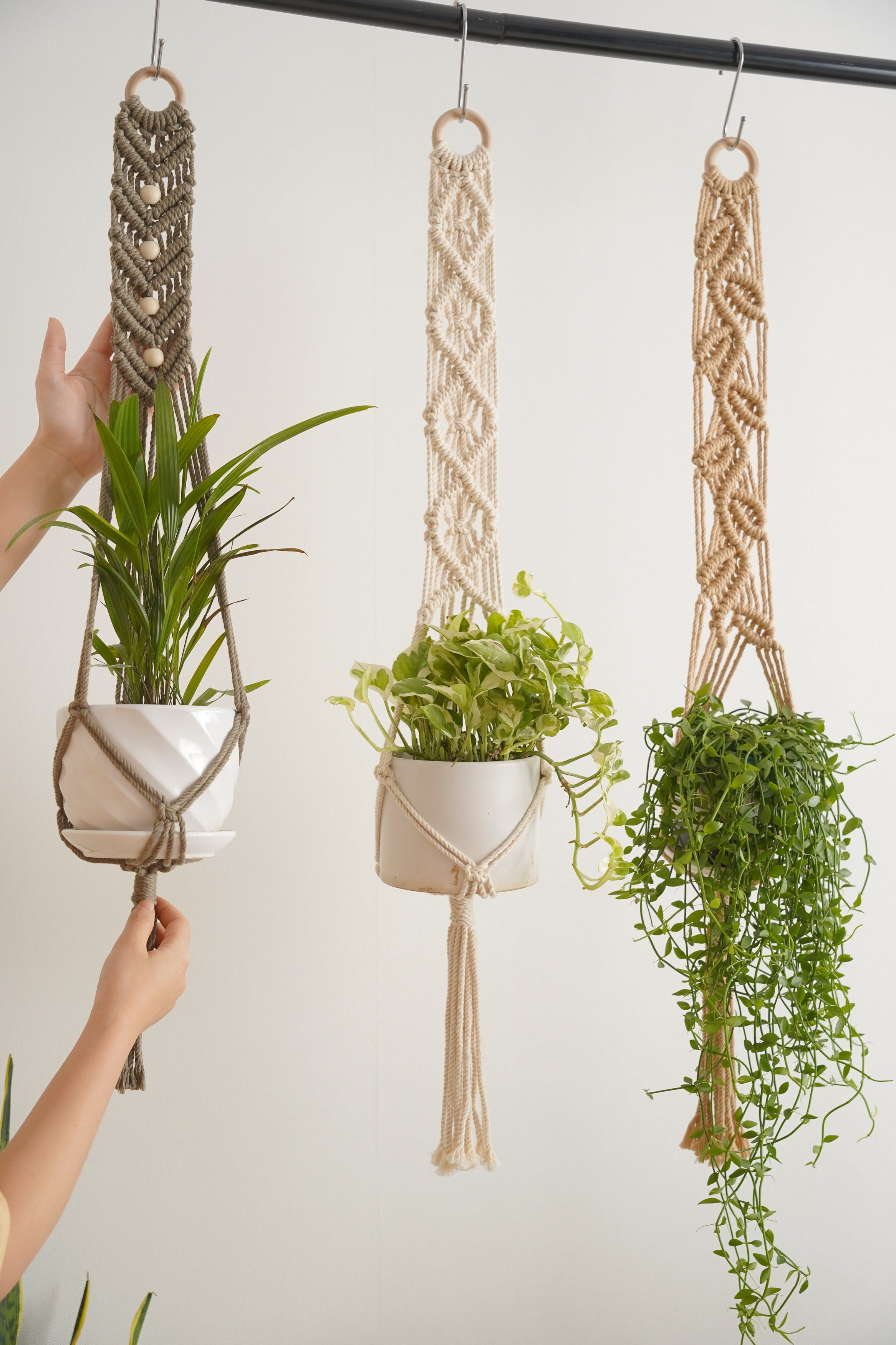 Minimalist Cotton Rope - Macrame Plant Hanger with Tassel Decor H13