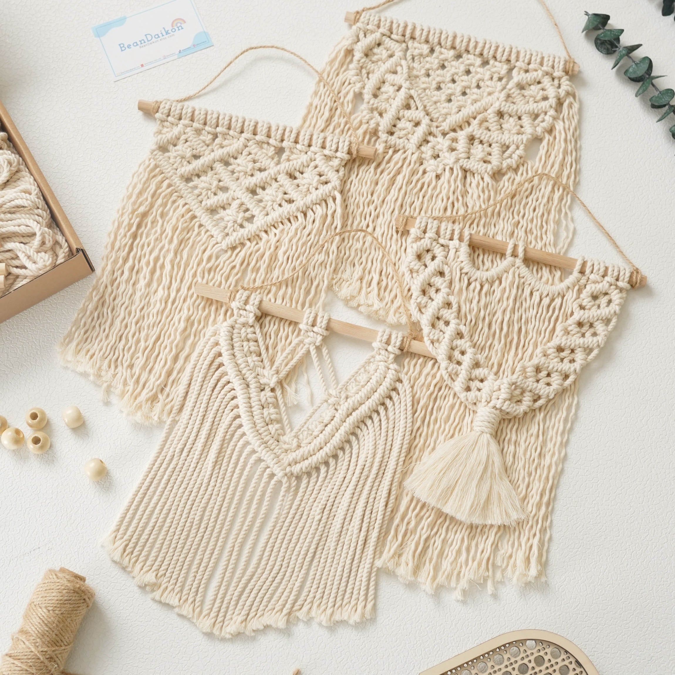 Small Macrame Wall Hanging DIY Kit For Cozy Boho Decorations