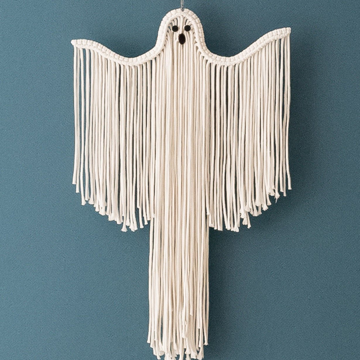 Gothic Macrame Ghost for Spooky Halloween Decor