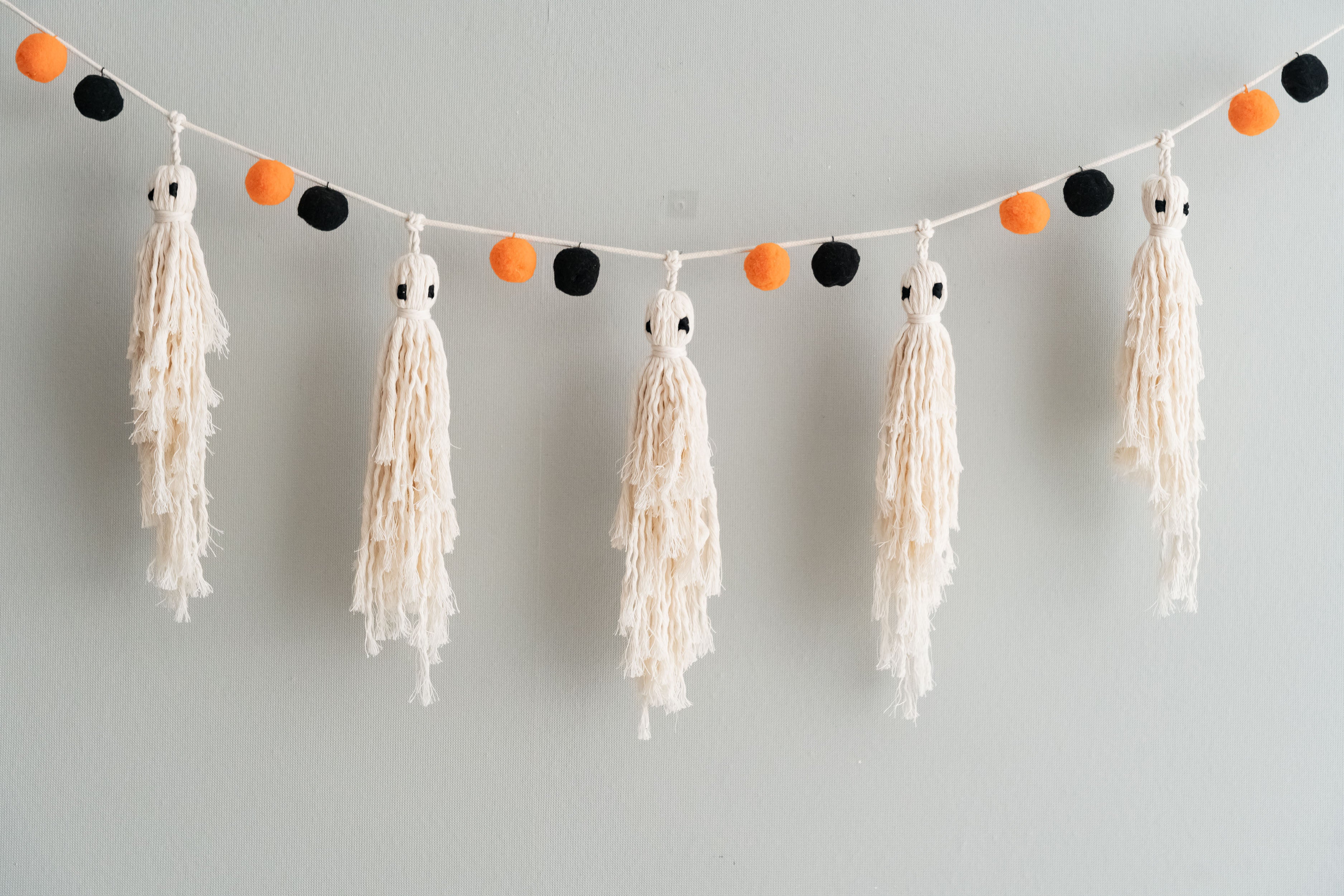 Macrame Ghost Garland for Spooky Halloween Wall Decor