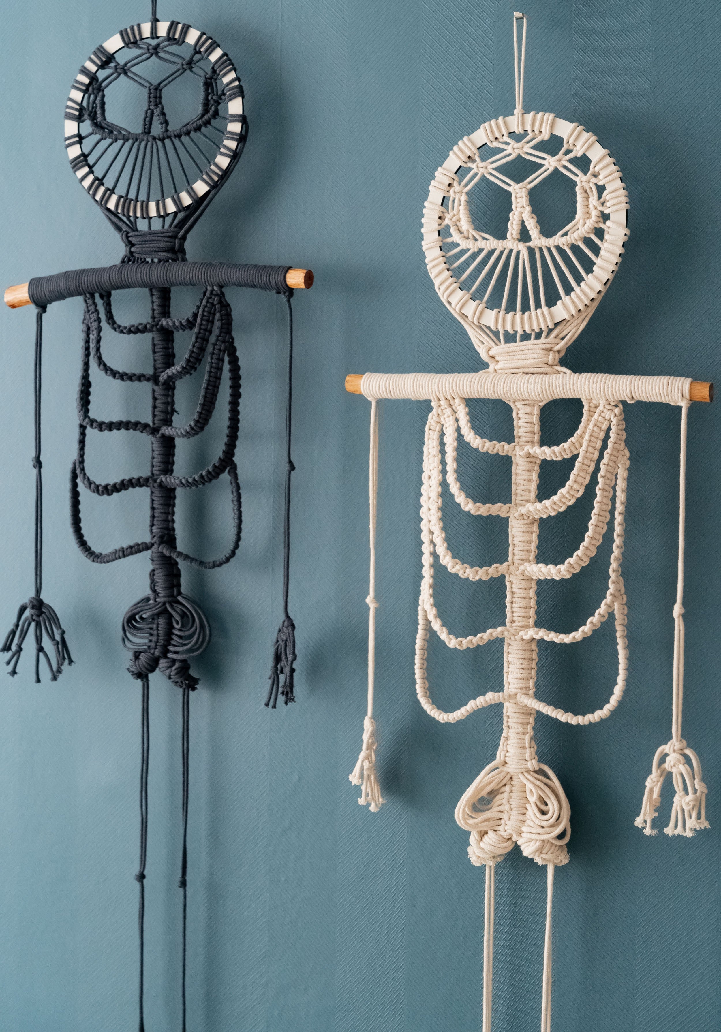 Skeleton Halloween Wall Hanging For Spooky Wall Art