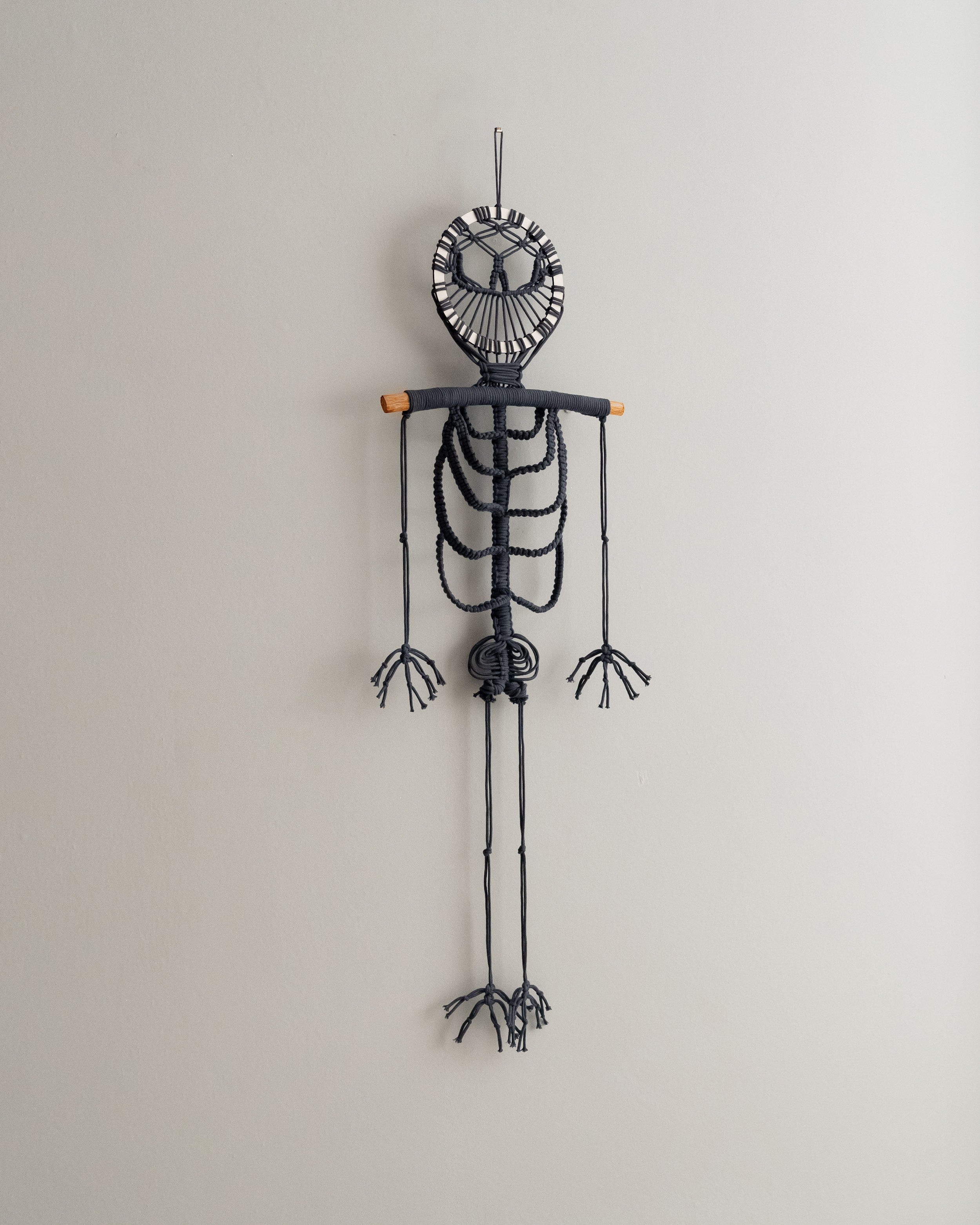 Skeleton Halloween Wall Hanging For Spooky Wall Art