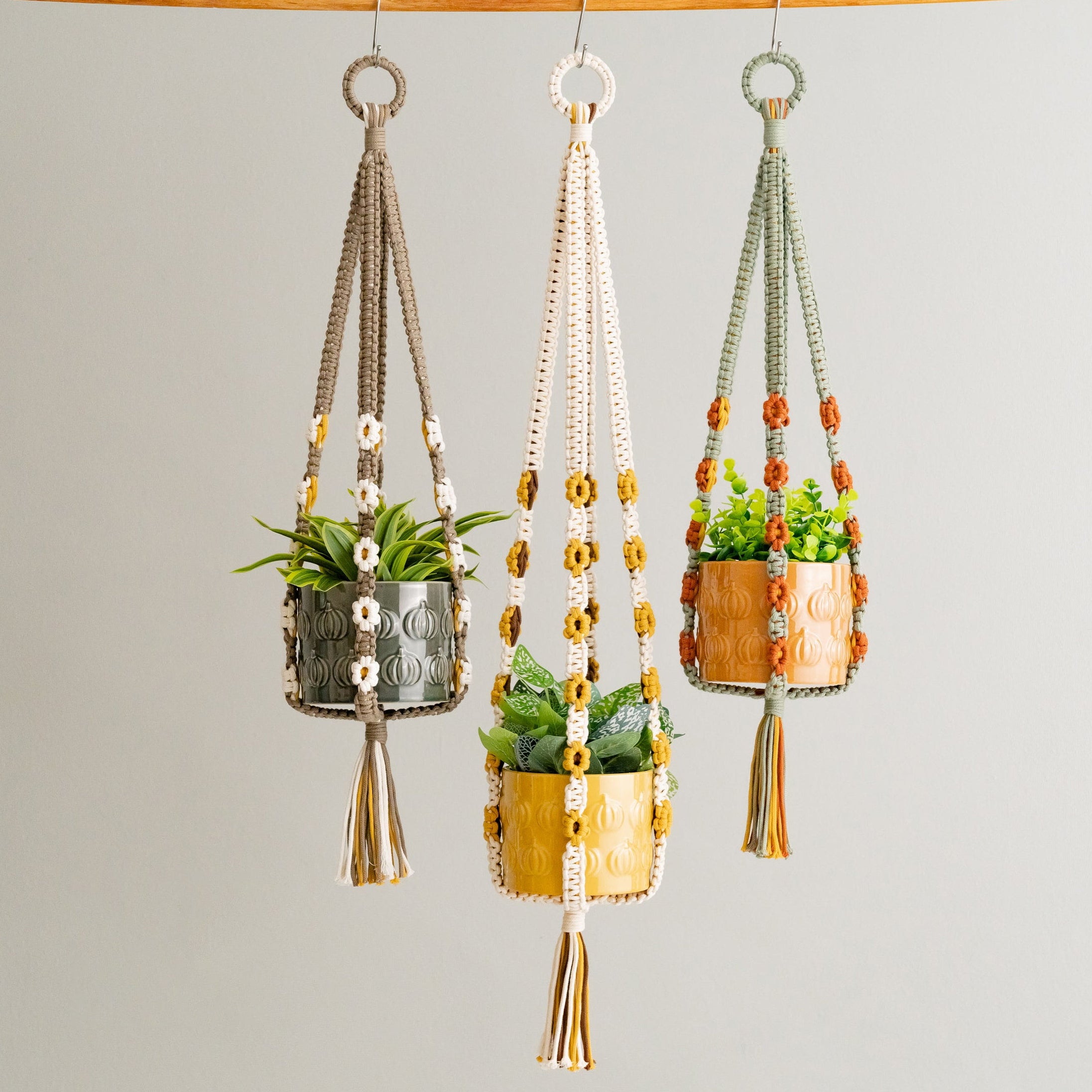 Beaded Macrame Plant Hanger with Tassel – Colorful Cotton Decor I47