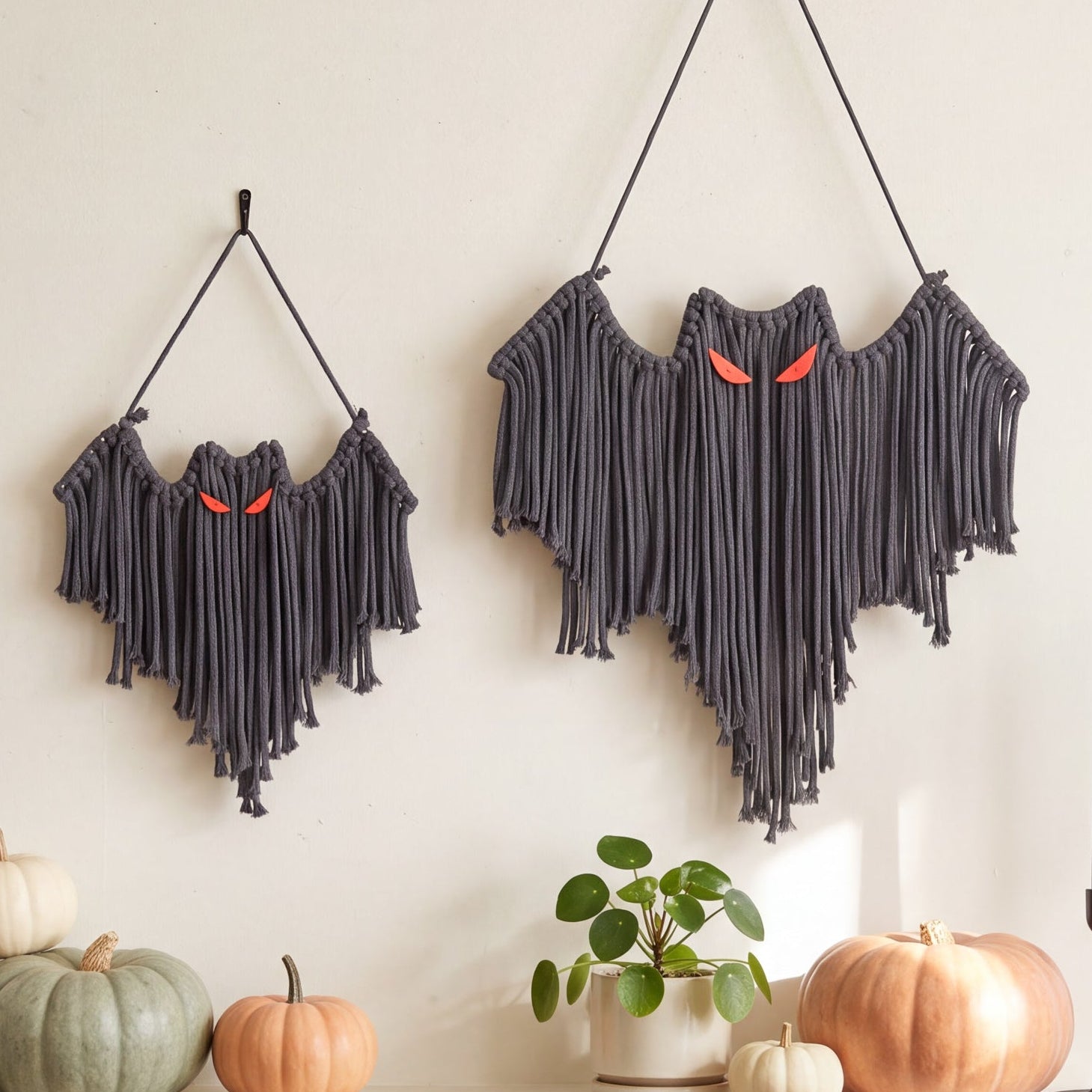 Macrame Bat Wall Hanging Halloween Decor for Halloween Walls U55