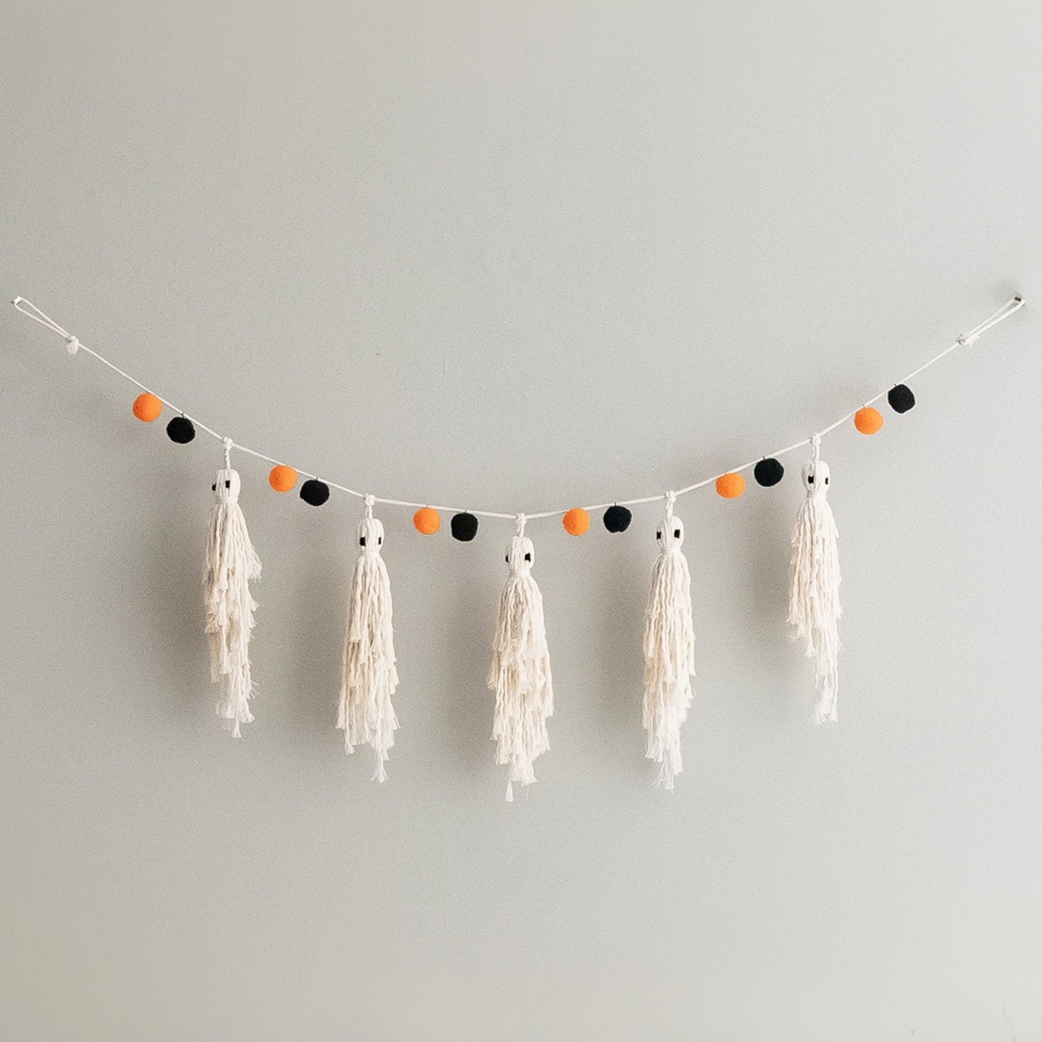 Spooky Macrame Ghost Garland for Halloween Vibes